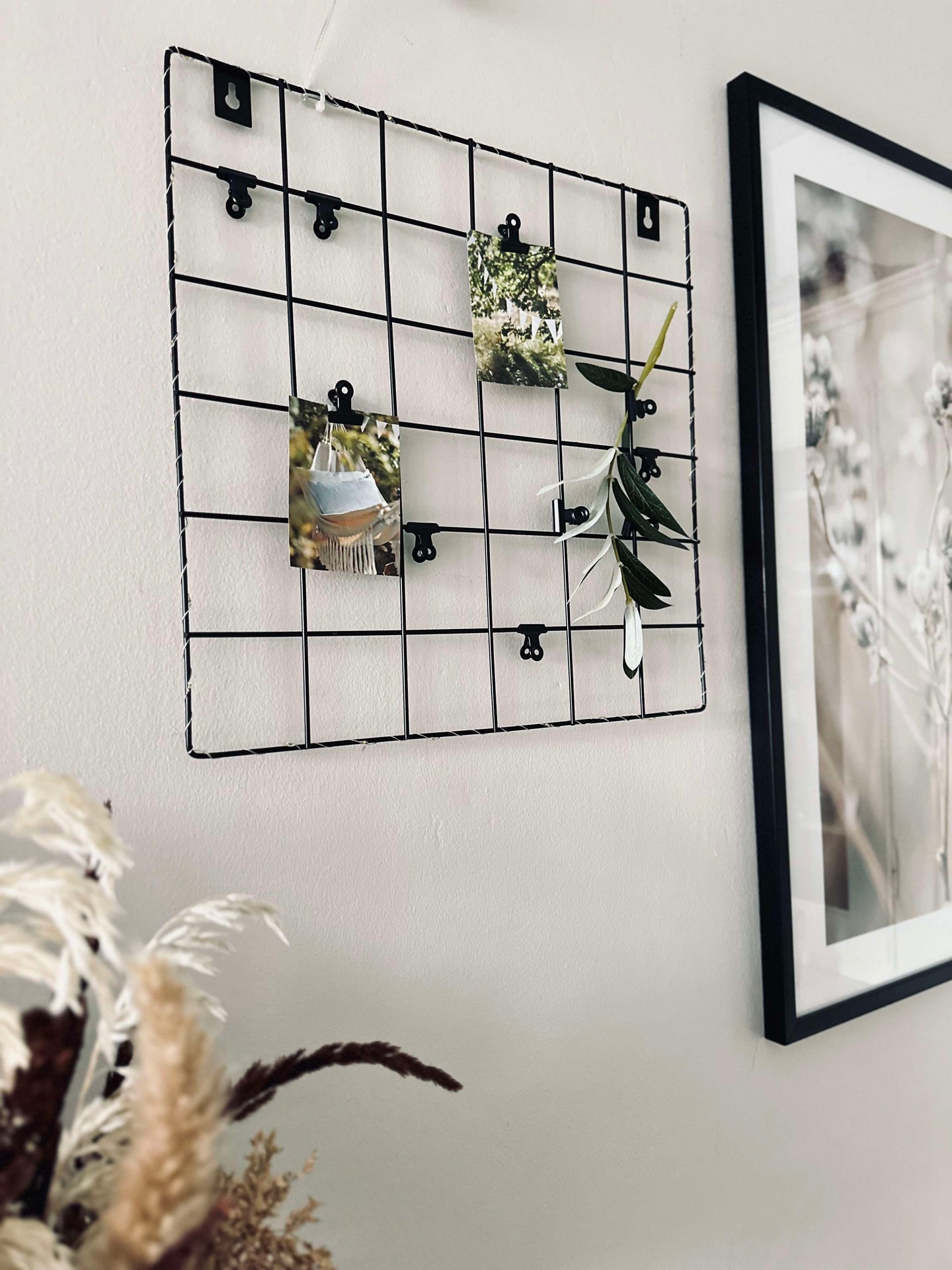 Tavla i svart metall – inkl ljusslinga och klämmor