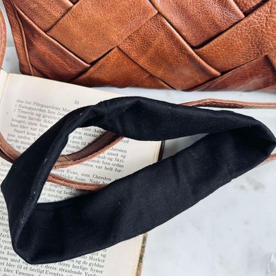 Hårband Svart - 1 st