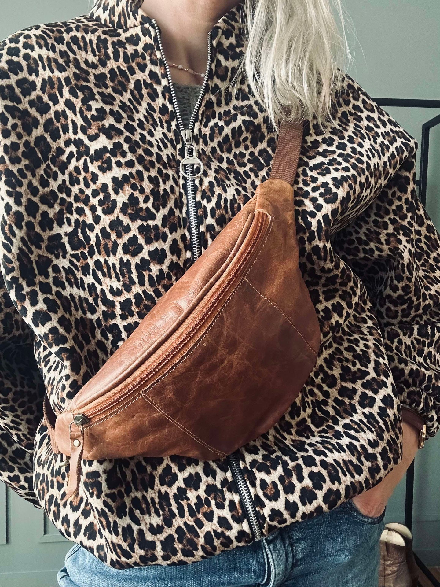 Bumbag Oline Cognac buffelläder