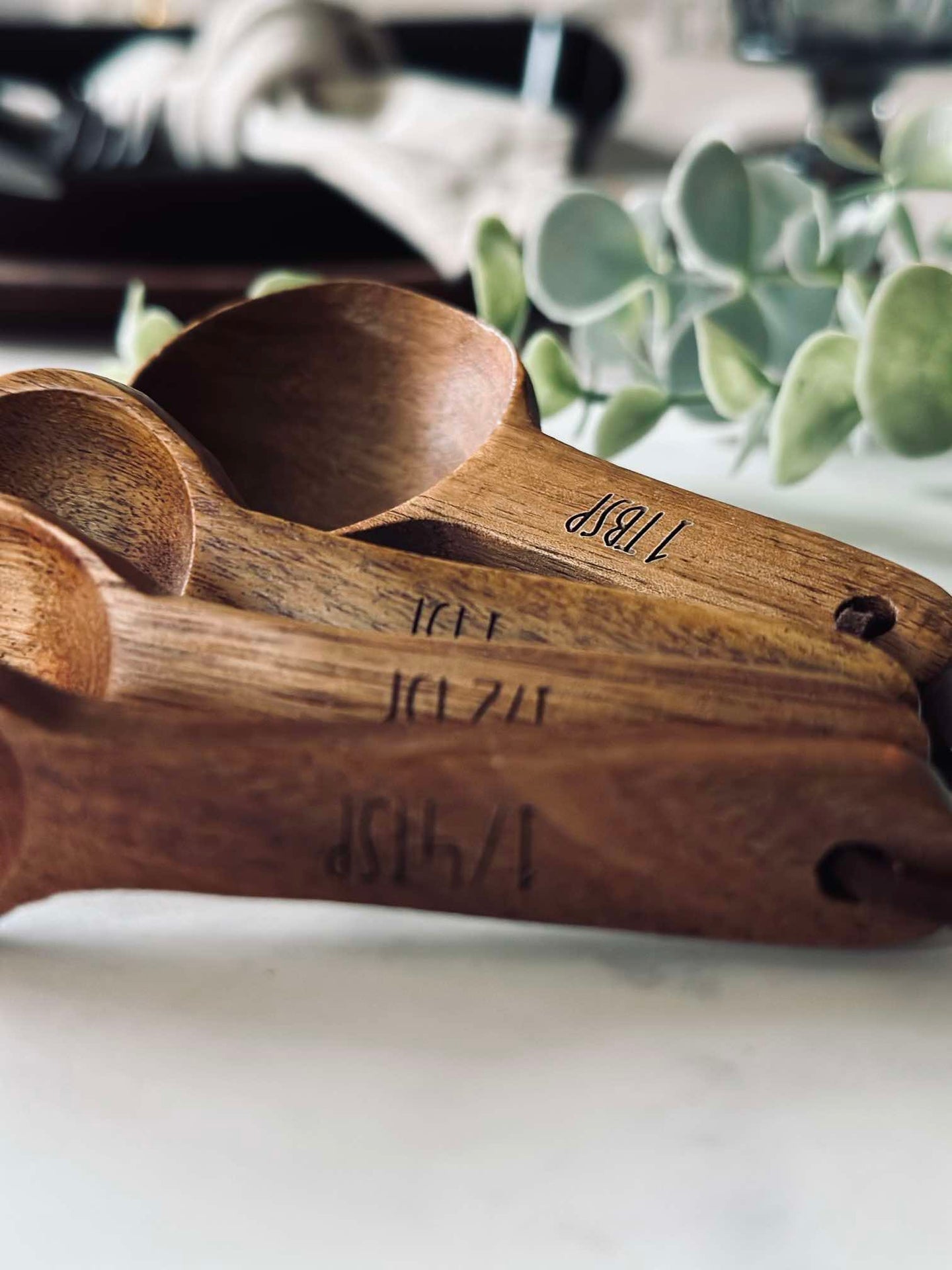 Måttskedar Akacia - Set om 4 st.