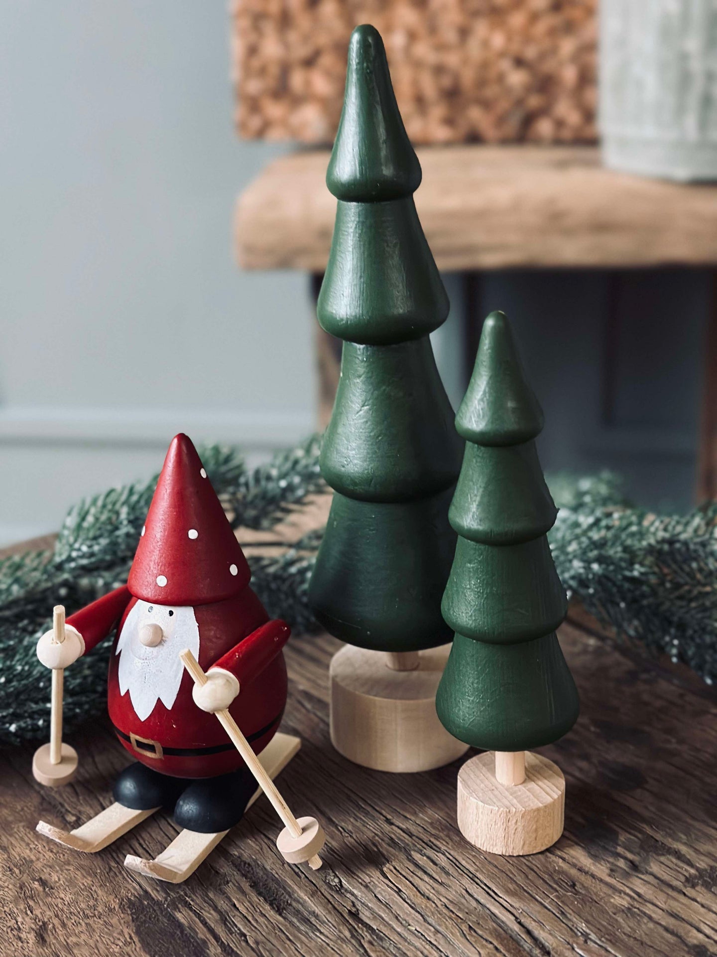 Jultomte på skidor - Small