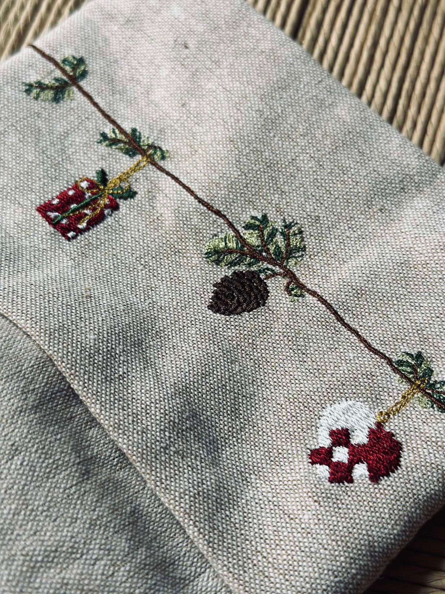 Julstrumpa med broderi