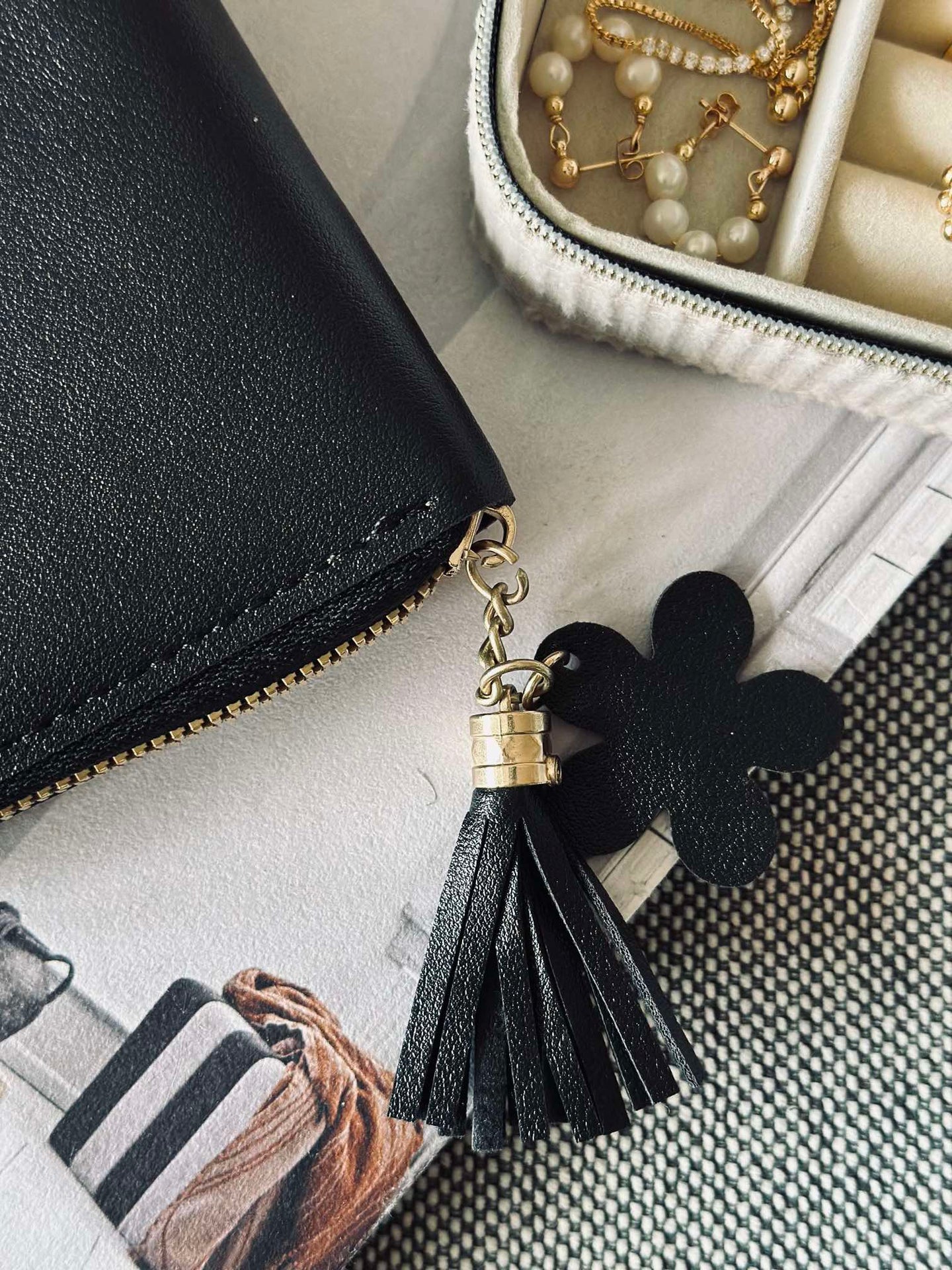 Plånbok med rosett