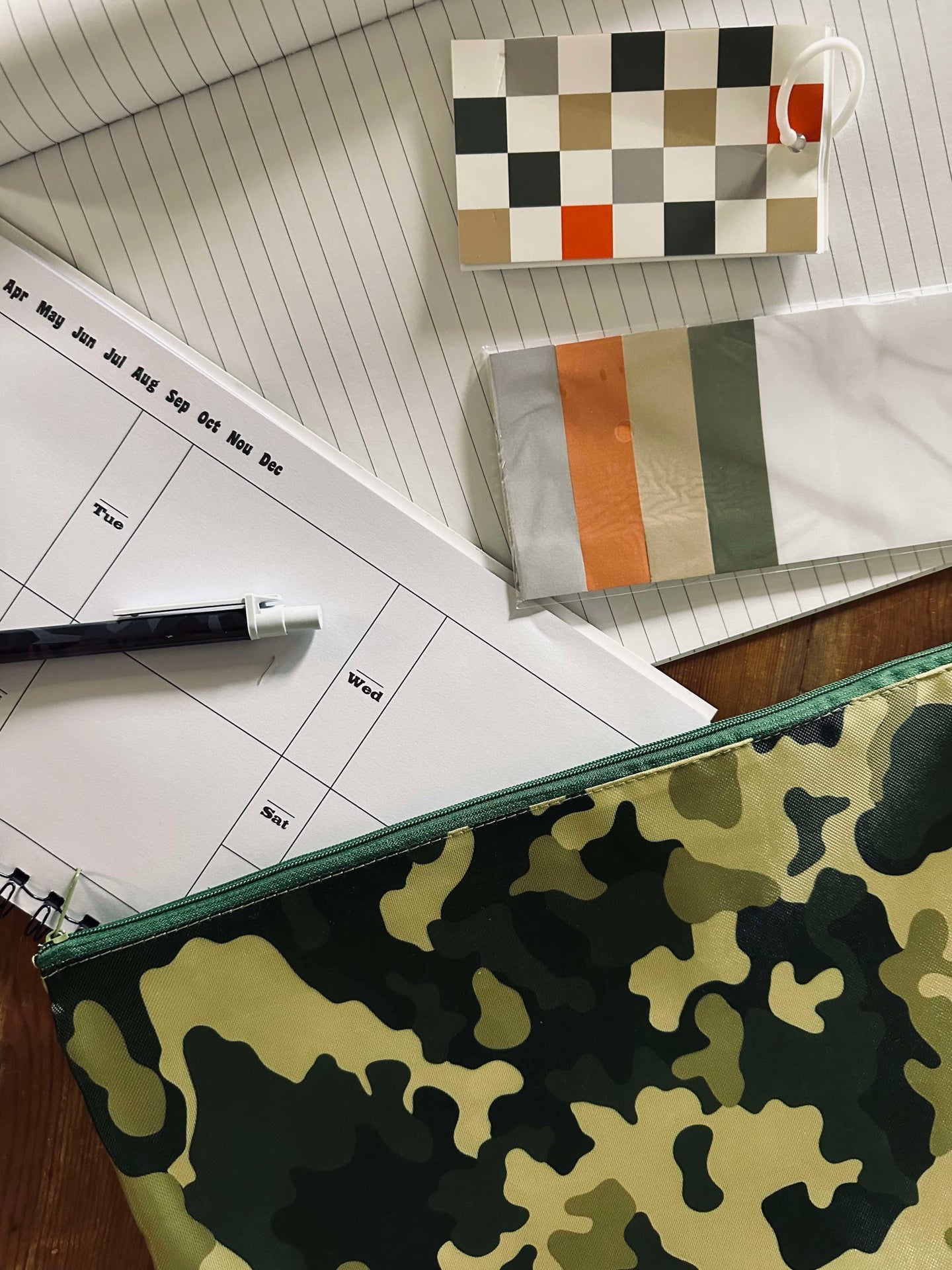 Set med anteckningsböcker och väska - Army