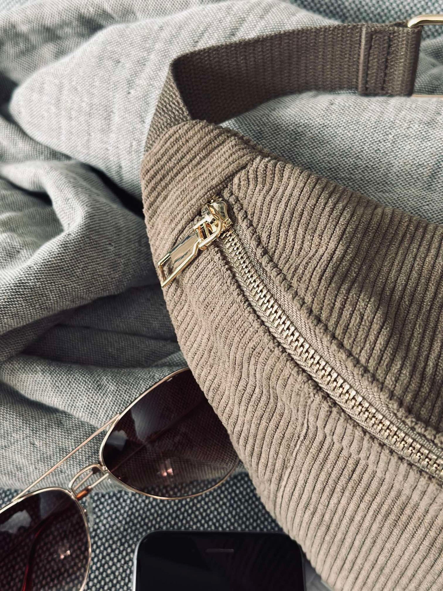 Bumbag - Beige sammet