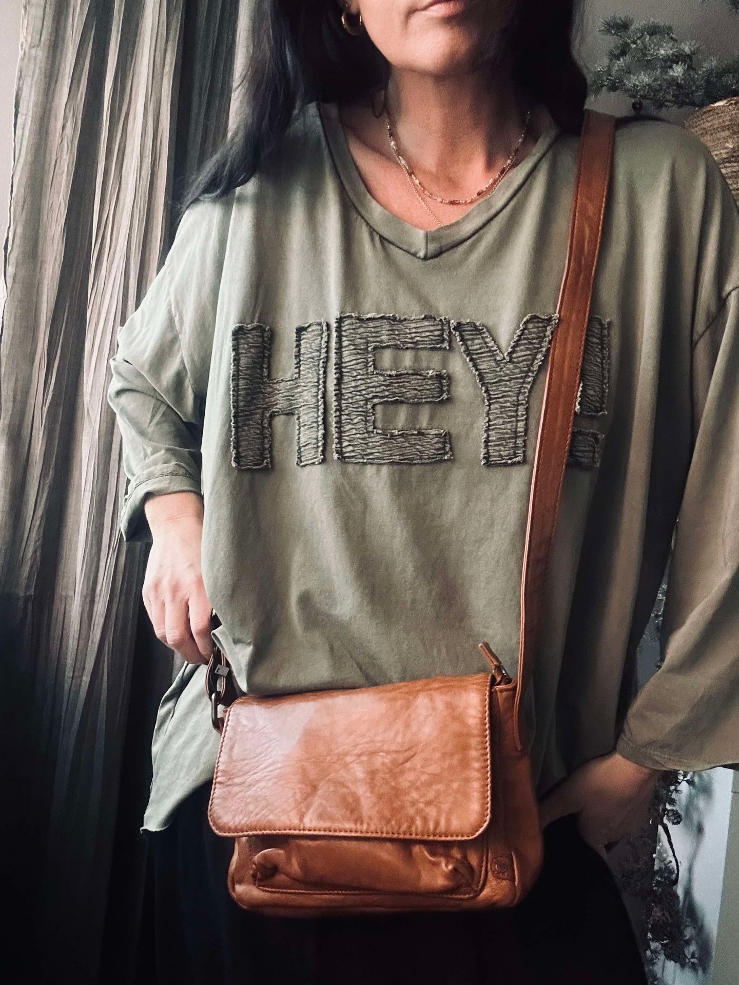 Blus HEY green