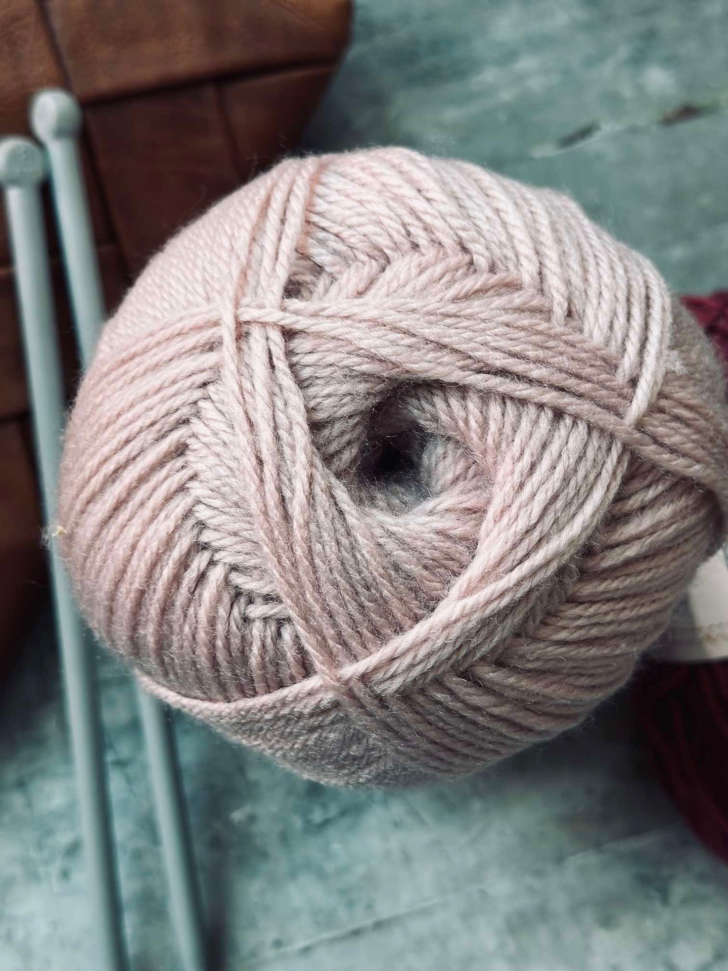 Akrylgarn 200 gram - Rosa