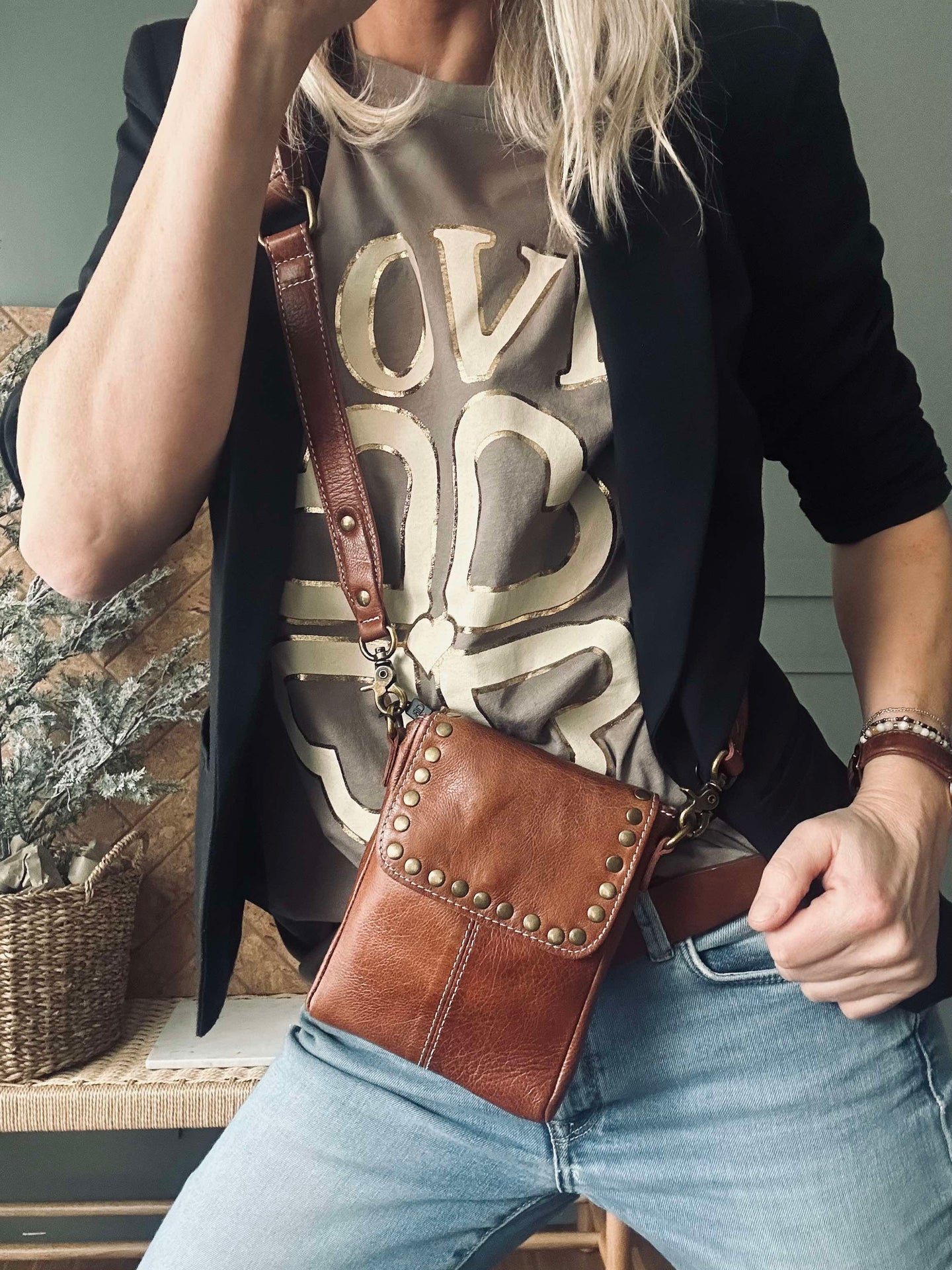 Mobilväska Sally Valnöt