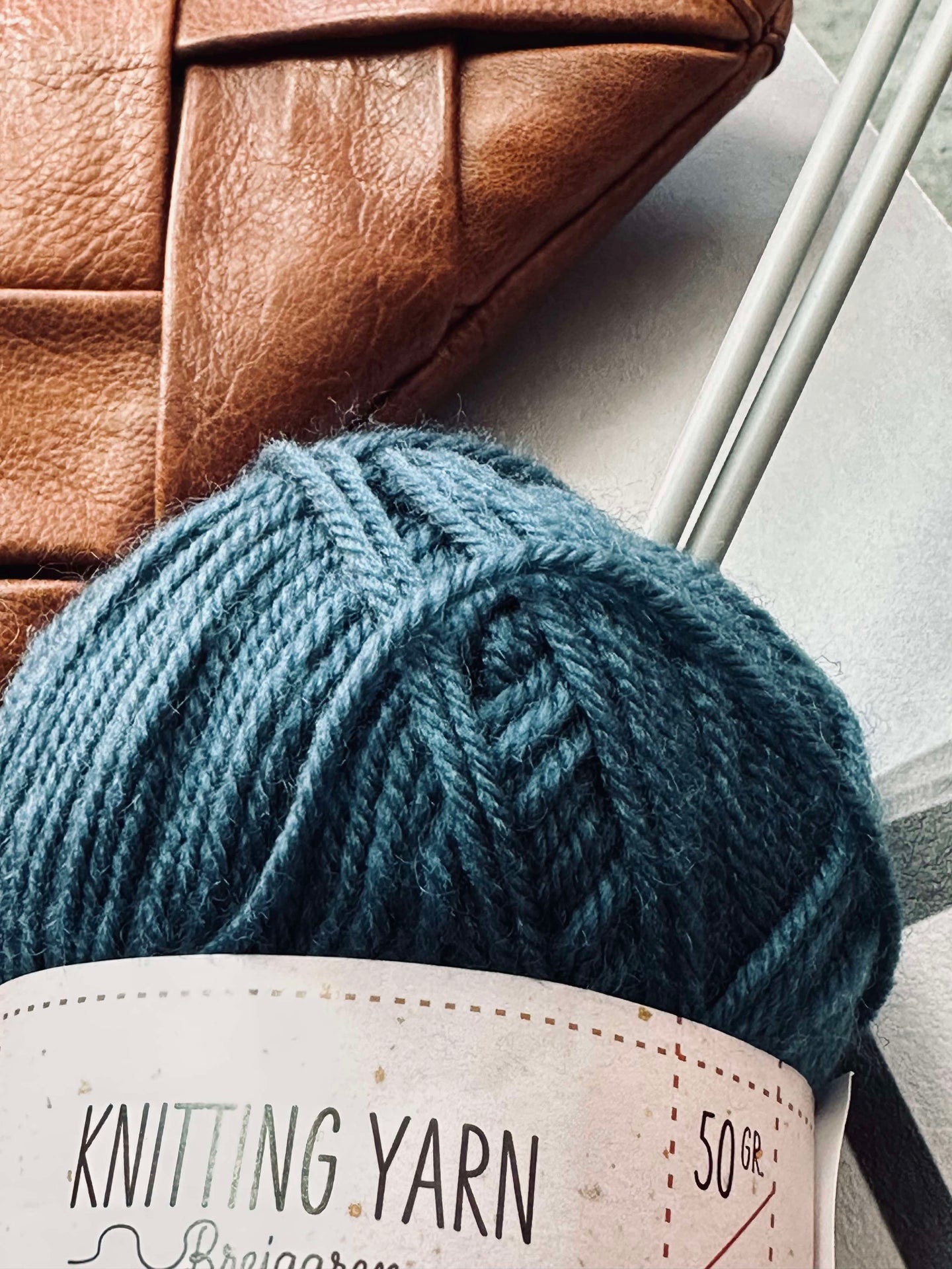 Polyestergarn 50 gram - Petrolblå