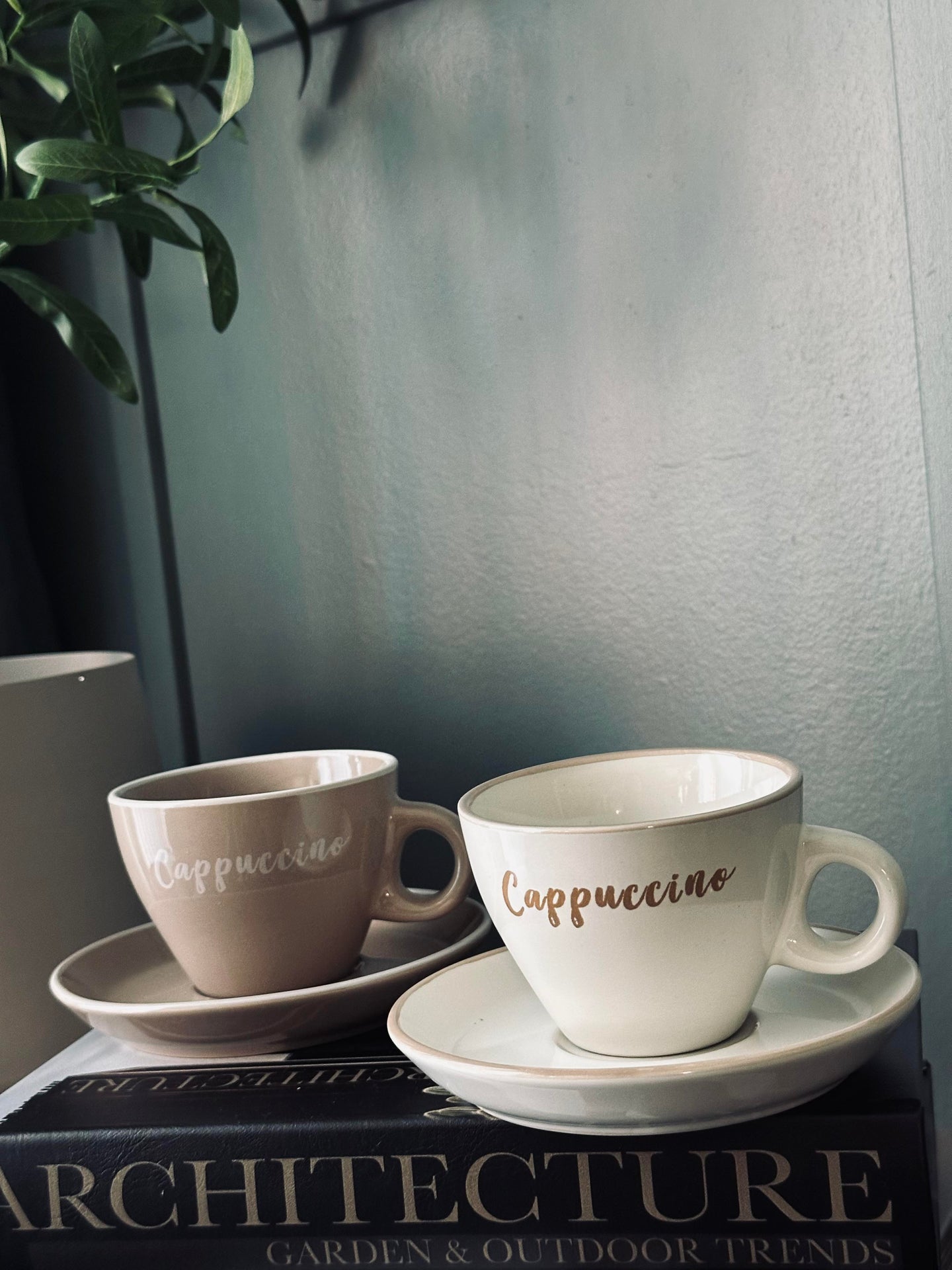 Kopp med fat Cappuccino - Set med 4 st.