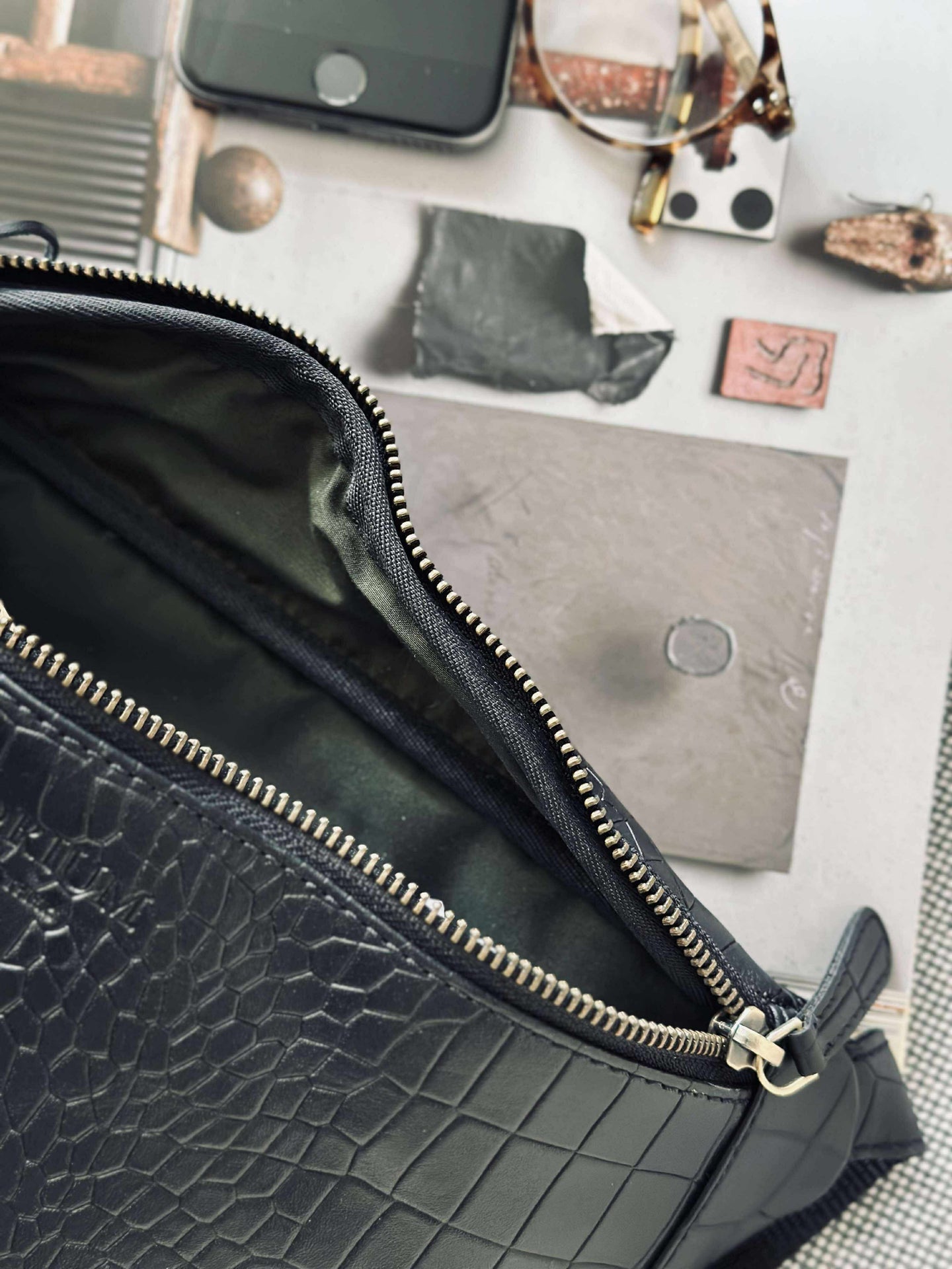 Bumbag Black croco