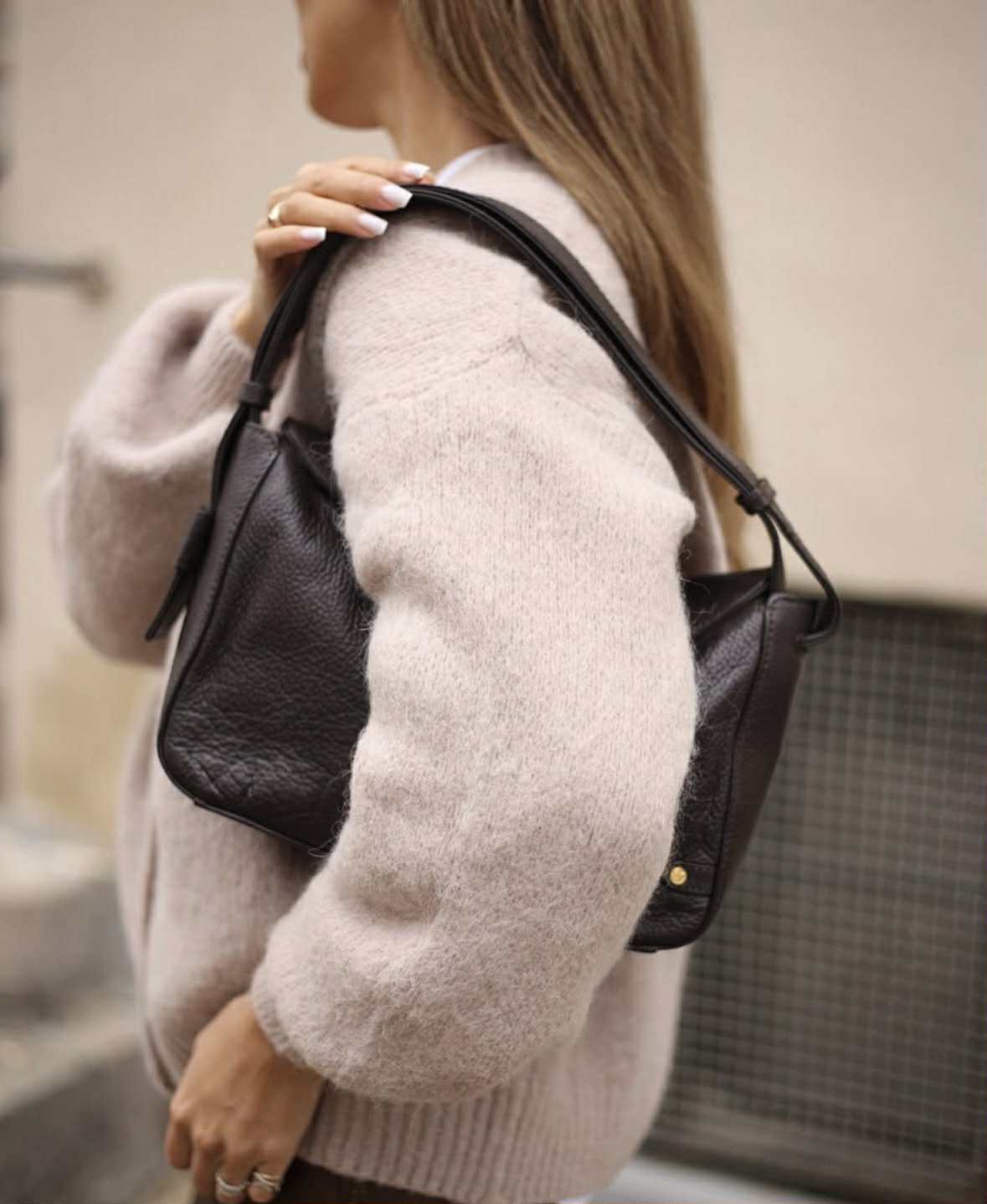 Axelväska Dalia - Svart