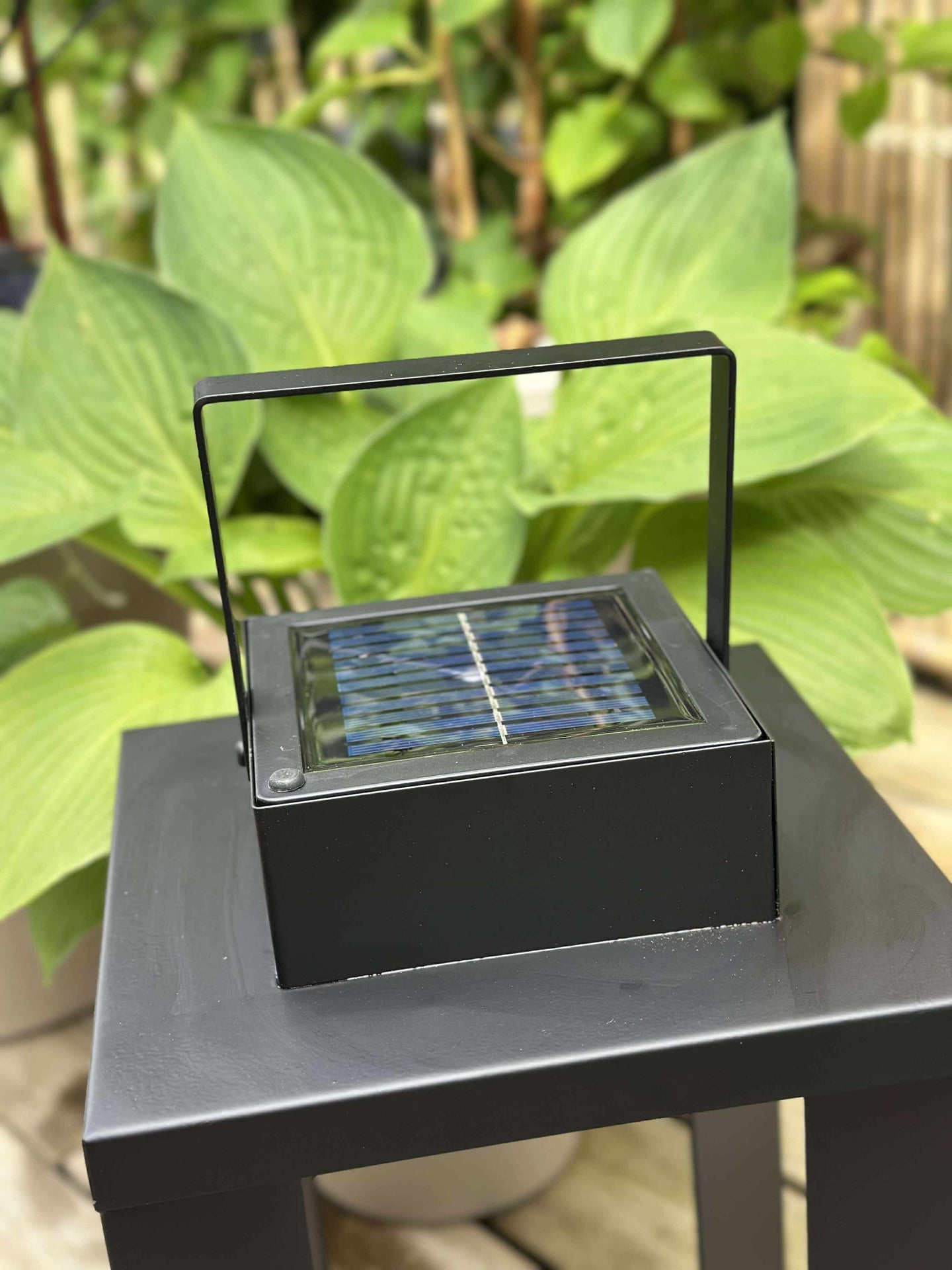 Lykta LUX med solceller