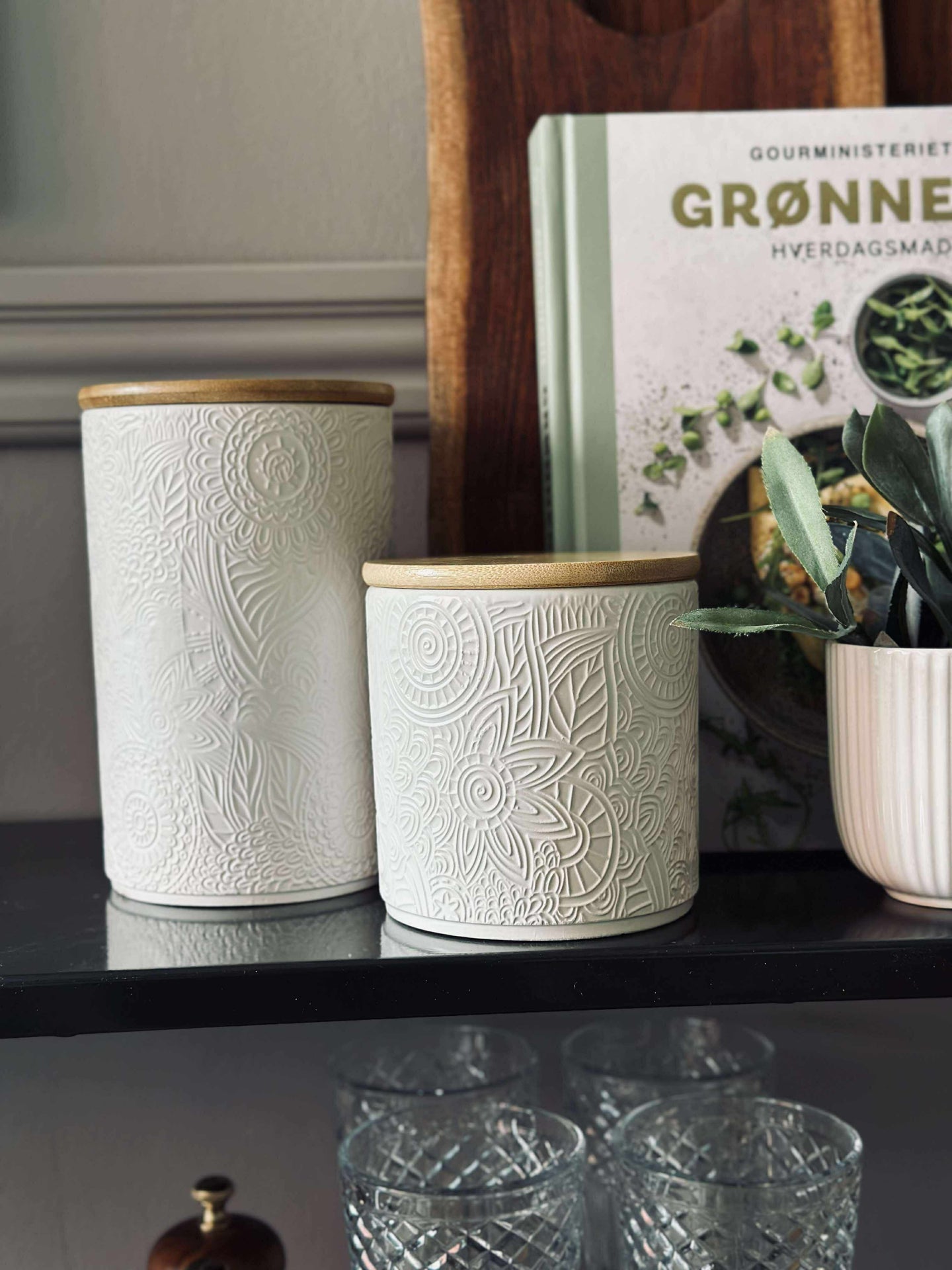 Burk med lock - Keramik 450ml