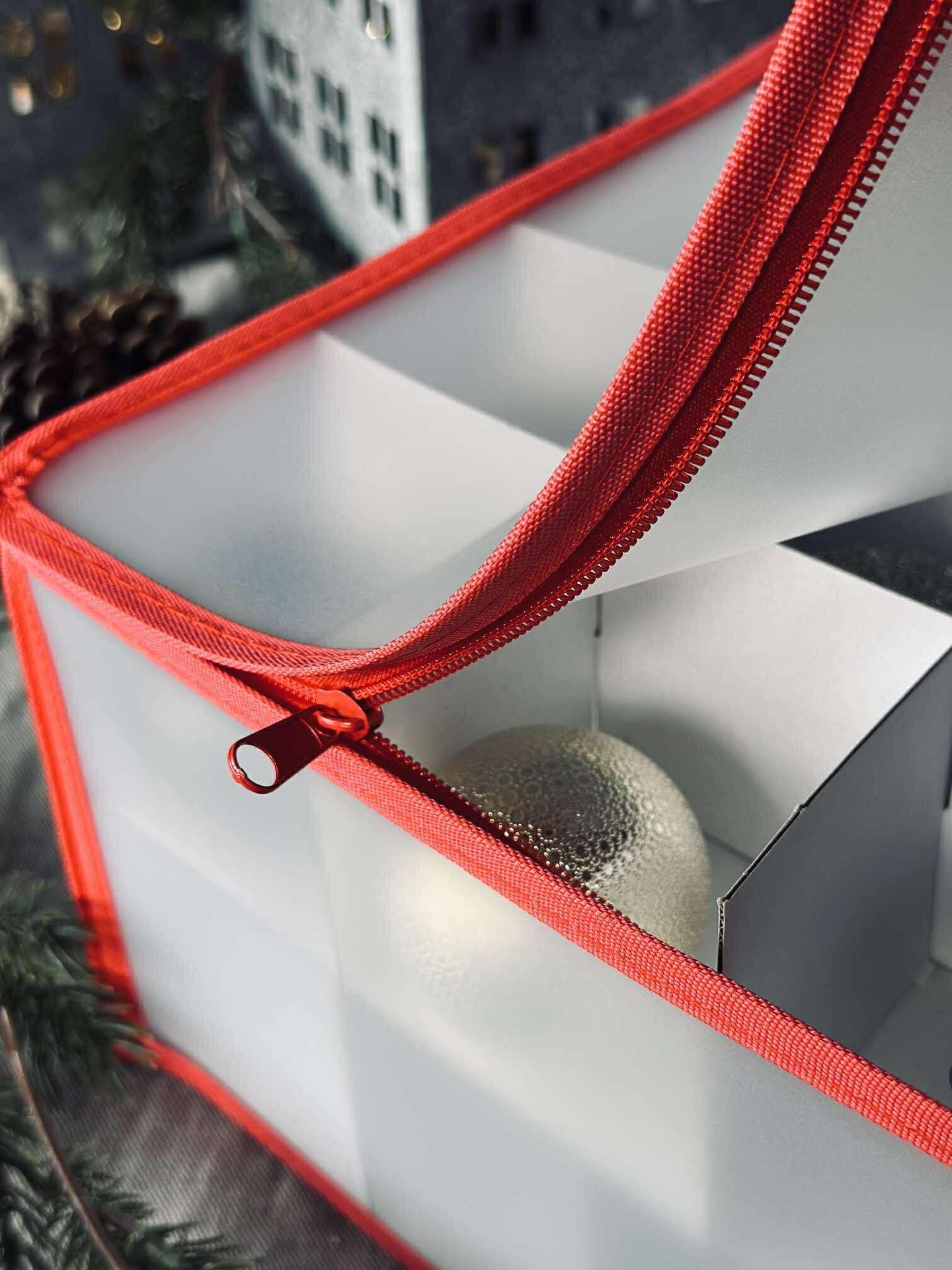 Förvaring för Julkulor - MAX 32 julkulor