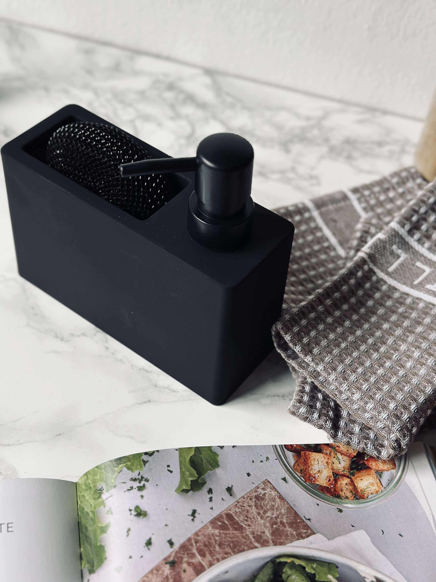 Tvålpump med svamp