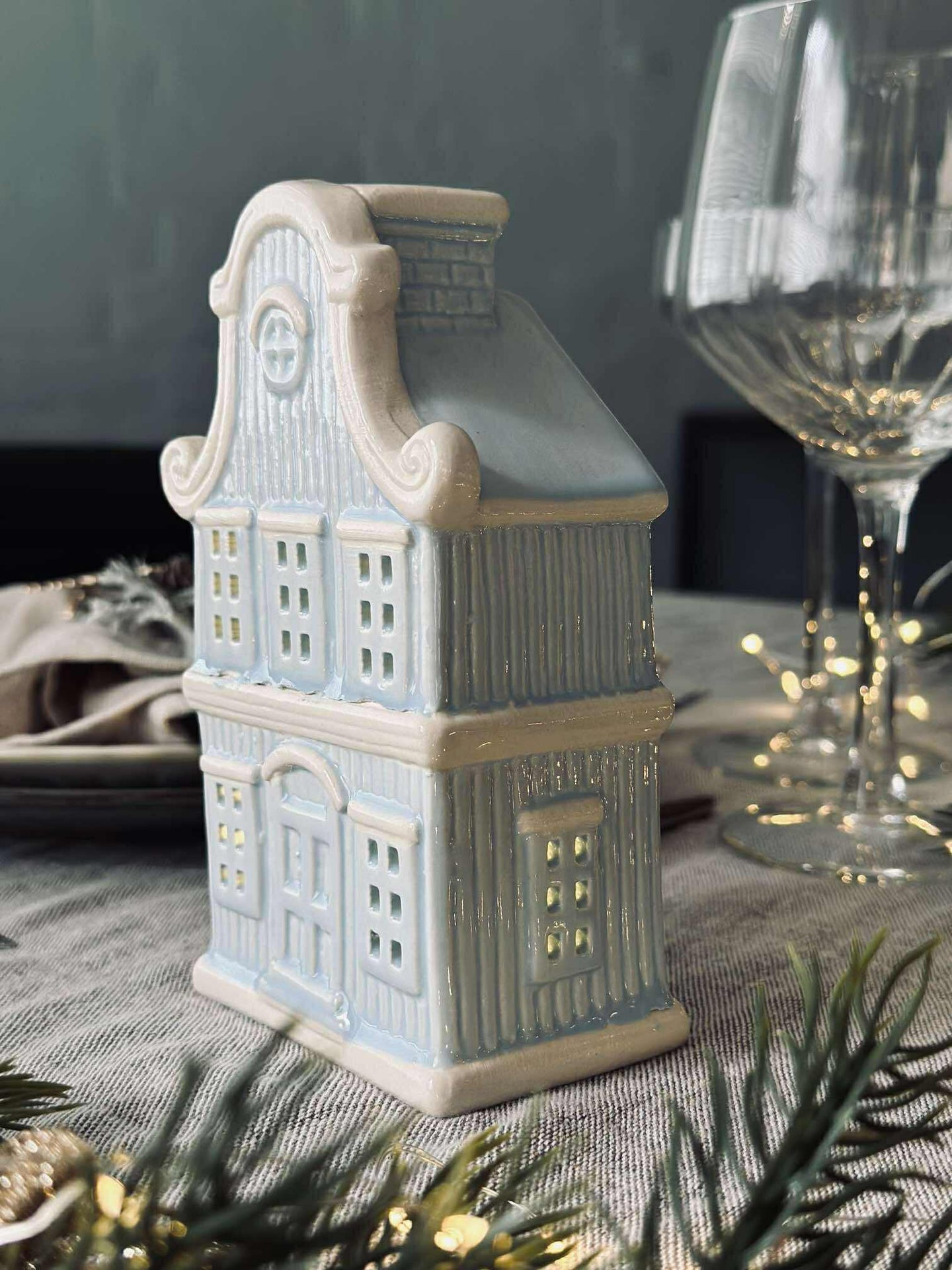 Ljushus med LED - Pastellfärg MIX