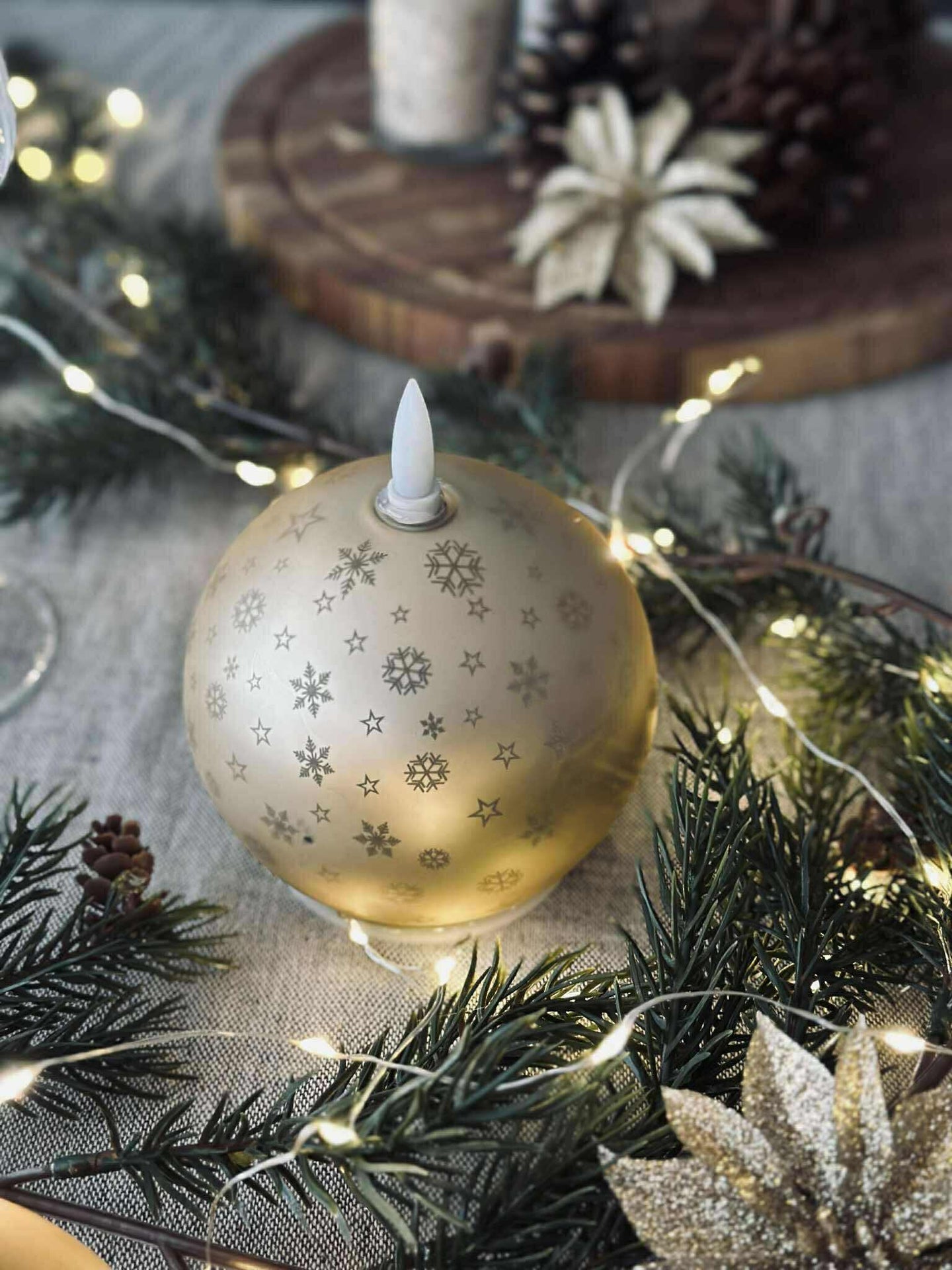 Julelys Gold XMAS 10 cm.
