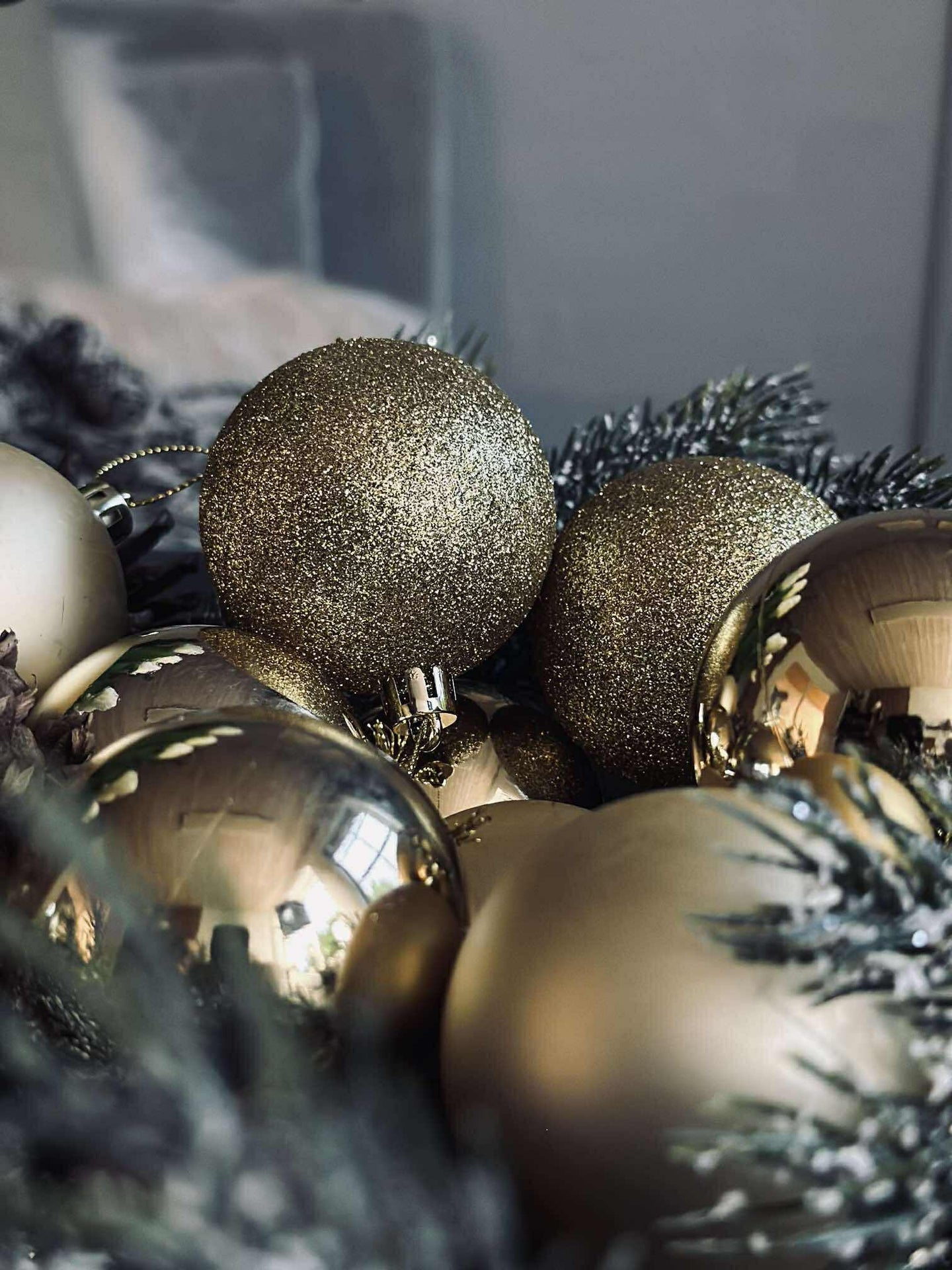 Guldfärgade Julkulor - 10 st.