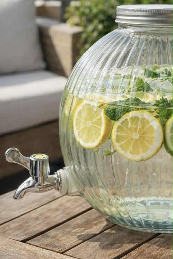 Dispenser för kalla drycker - 5,5 liter.
