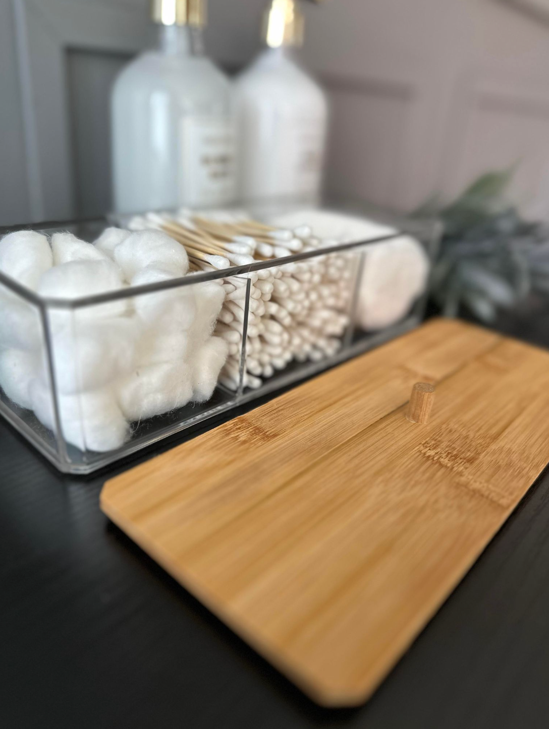 Makeup organizer - Akryl med bambulock