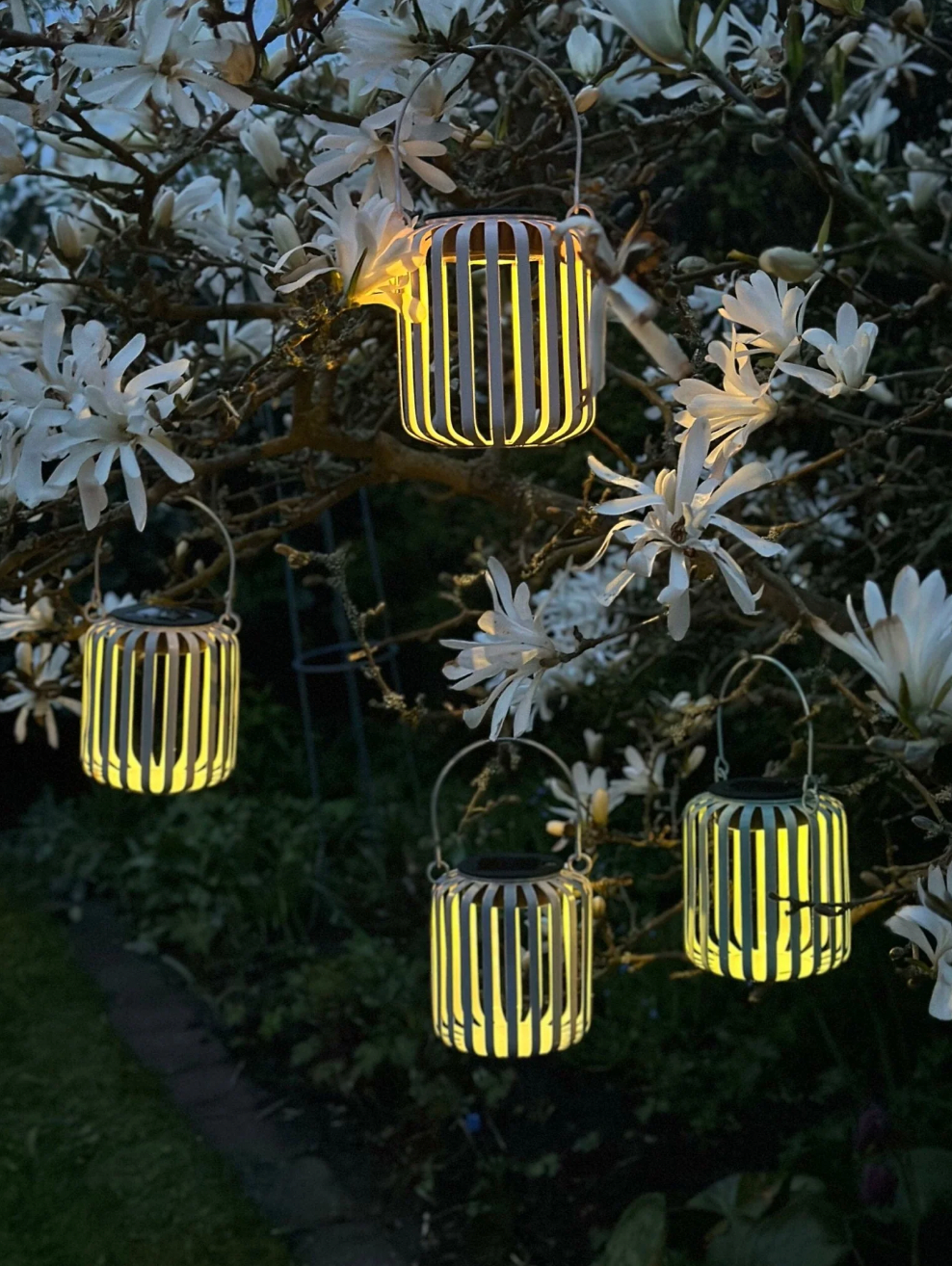 Solcellslykta – Beige metall