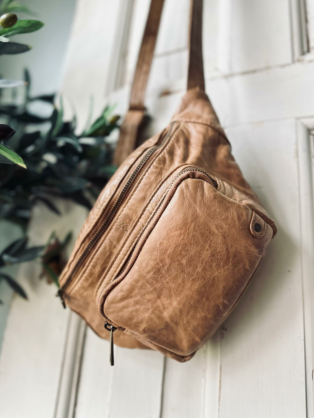 Midjeväska i vintagelook CLASSY - Camel