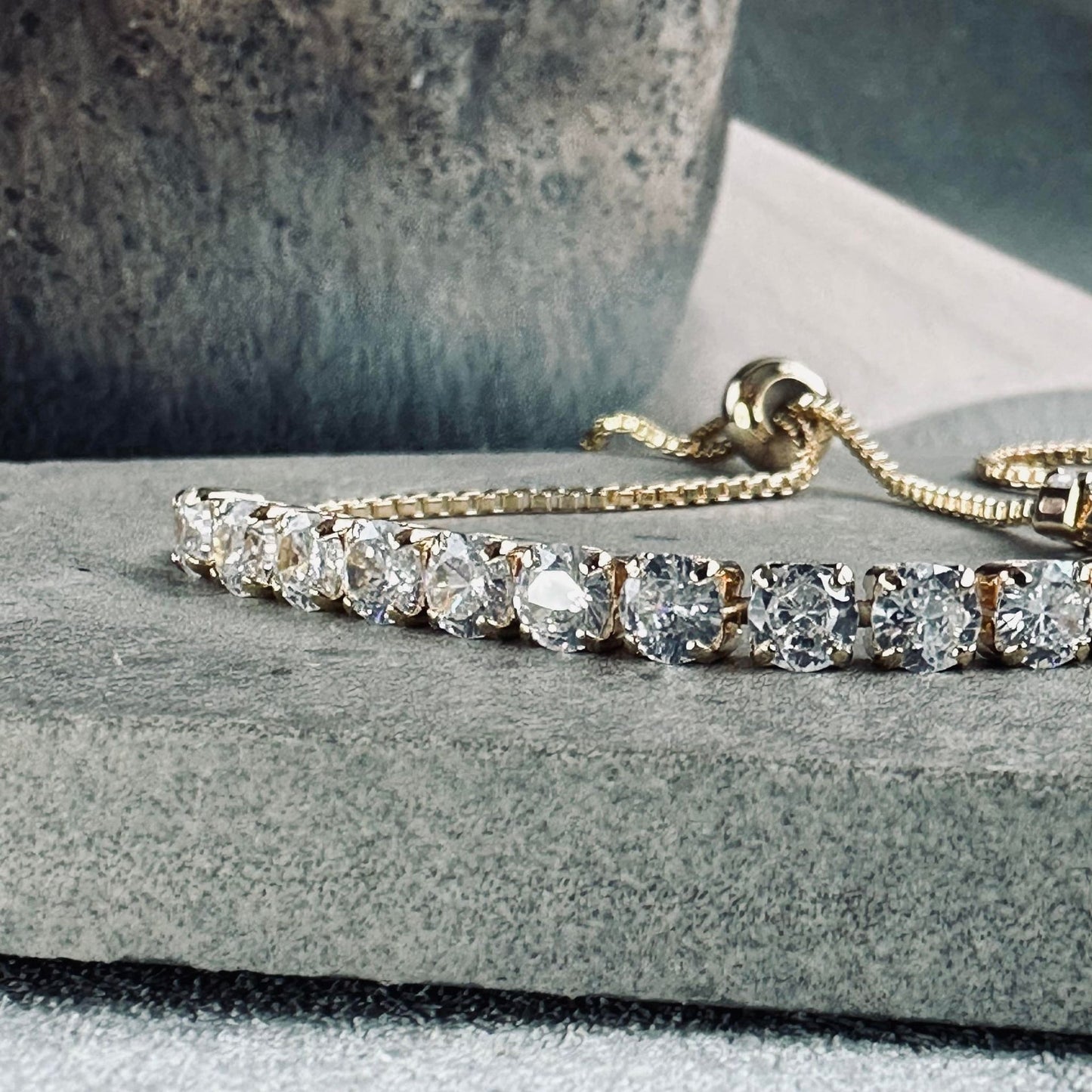 Armbånd Megan forgyldt - VIAMAJA.DK