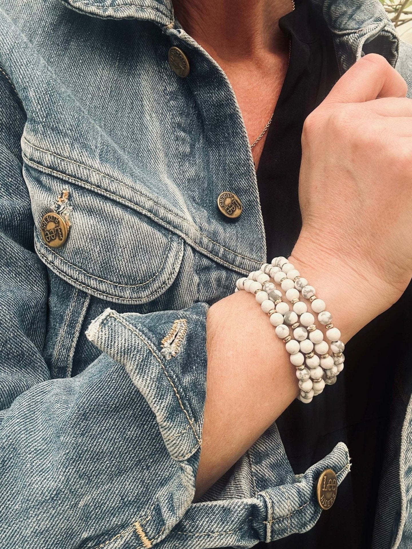 Armbånd Mollie – White / Grey - VIAMAJA.DK