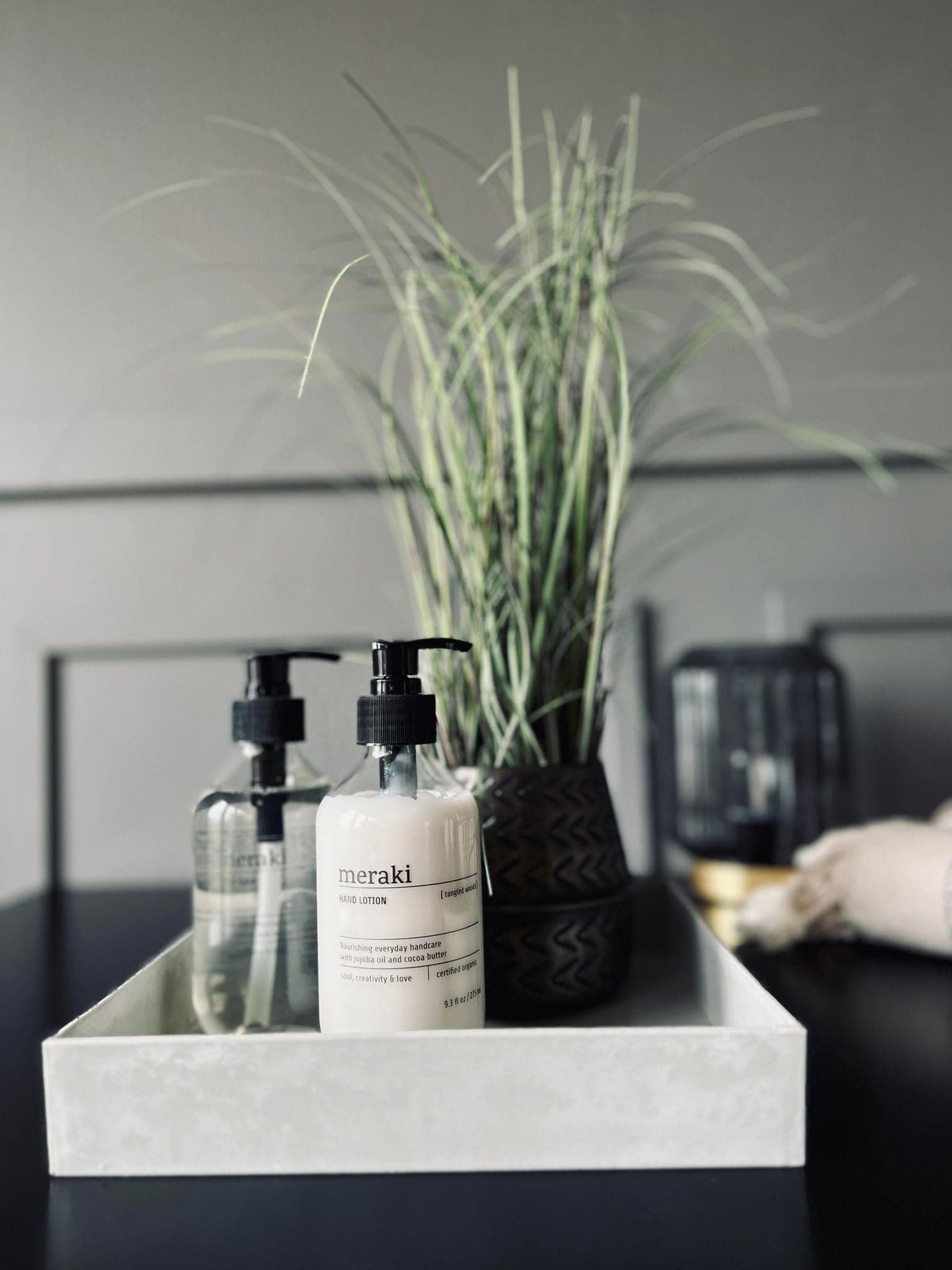 Bakke i beton look - Stor STONE - VIAMAJA.DK