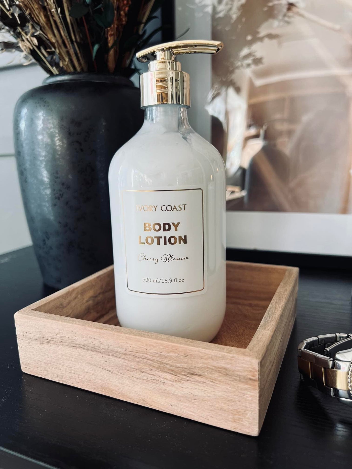 Bakke med kant 14x14 - Neutral Akacia - VIAMAJA.DK