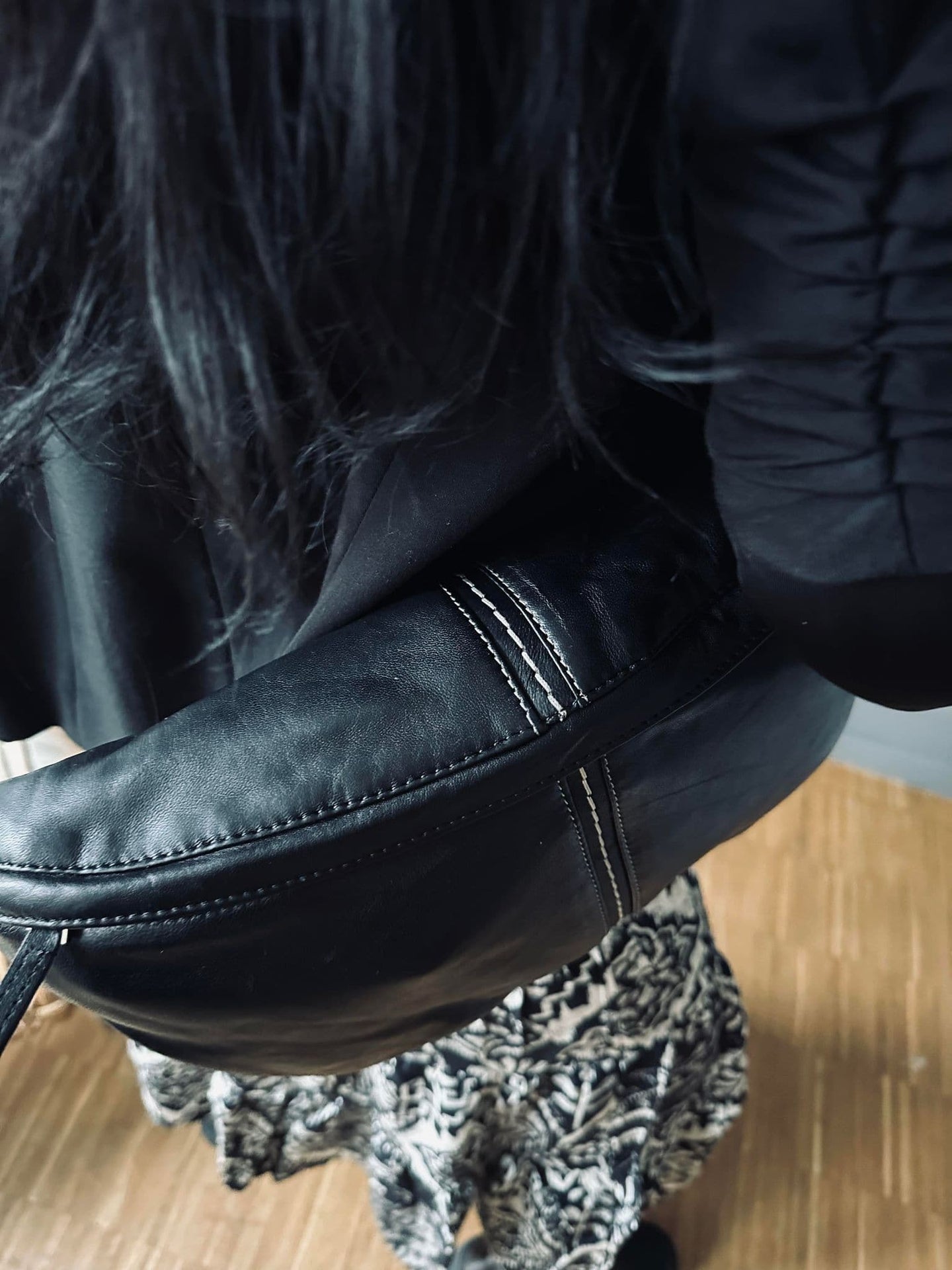 Bumbag m. kontrast – XL Black - VIAMAJA.DK