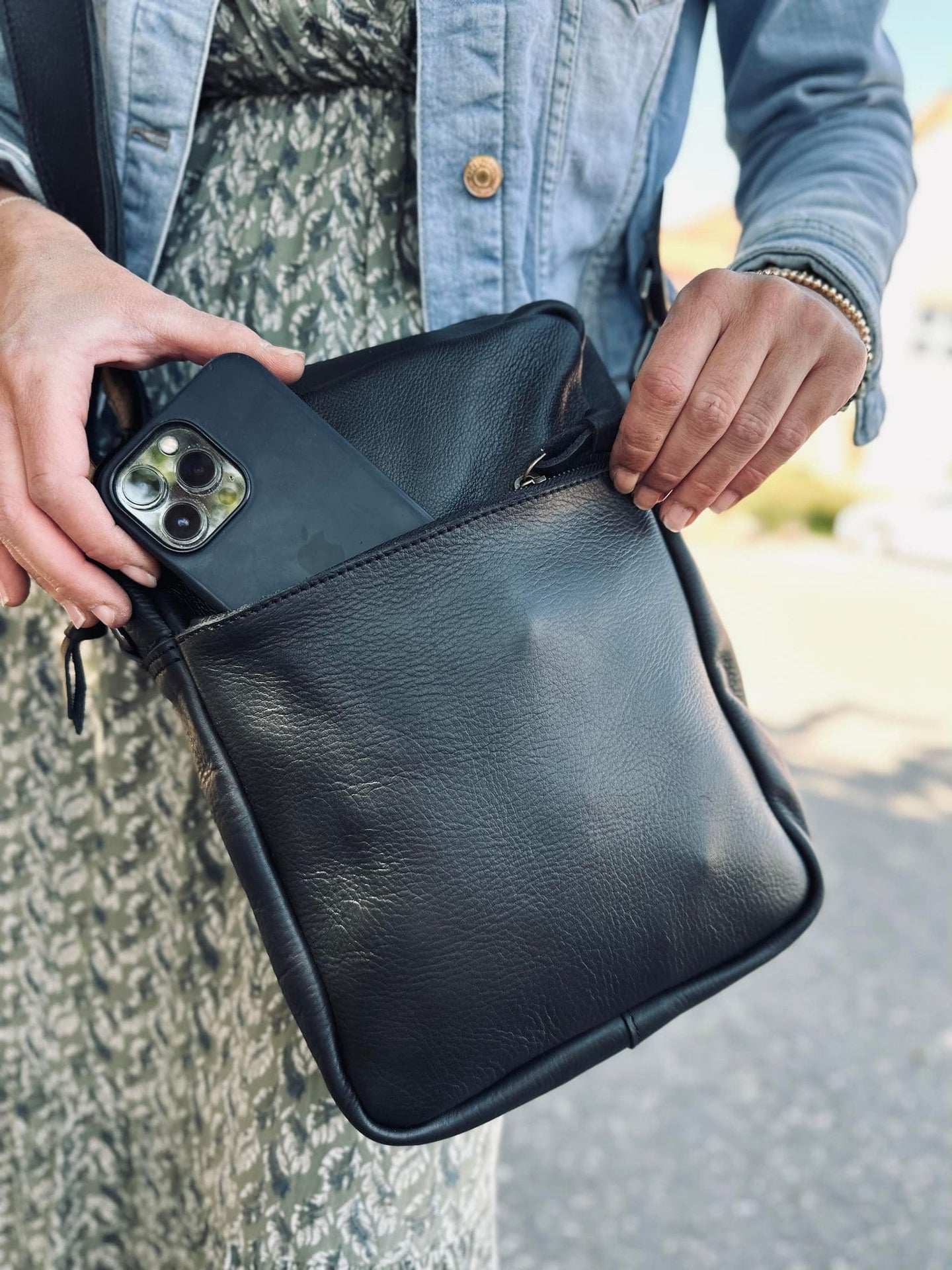 Crossover - BLACK LIMA - VIAMAJA.DK