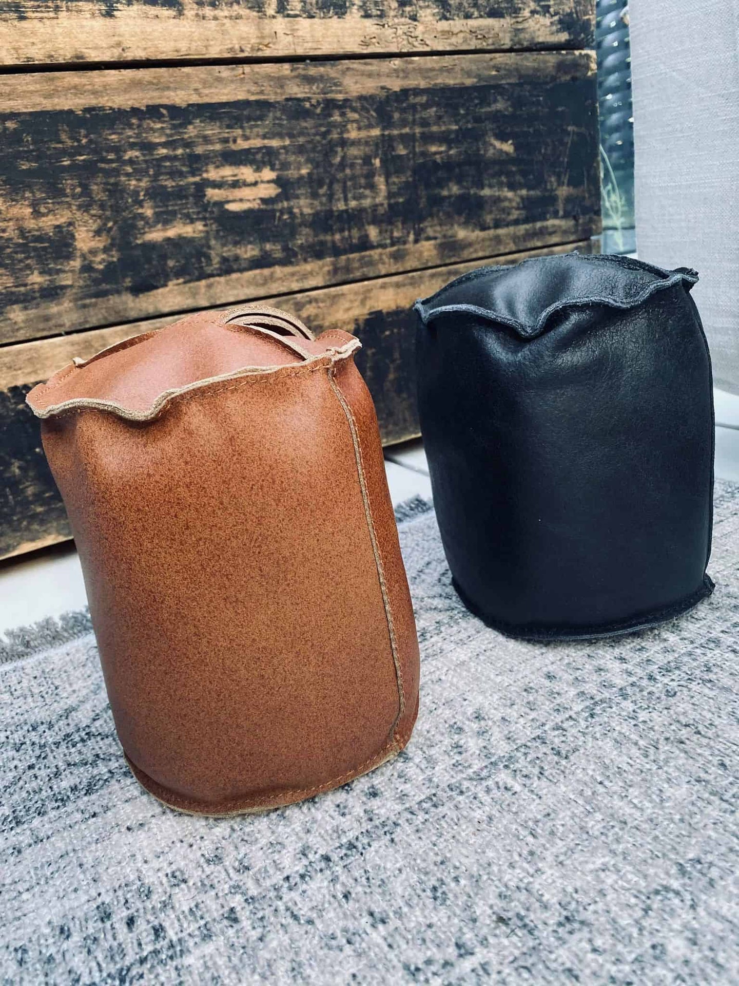 Dørstopper - Cognac skind - VIAMAJA.DK