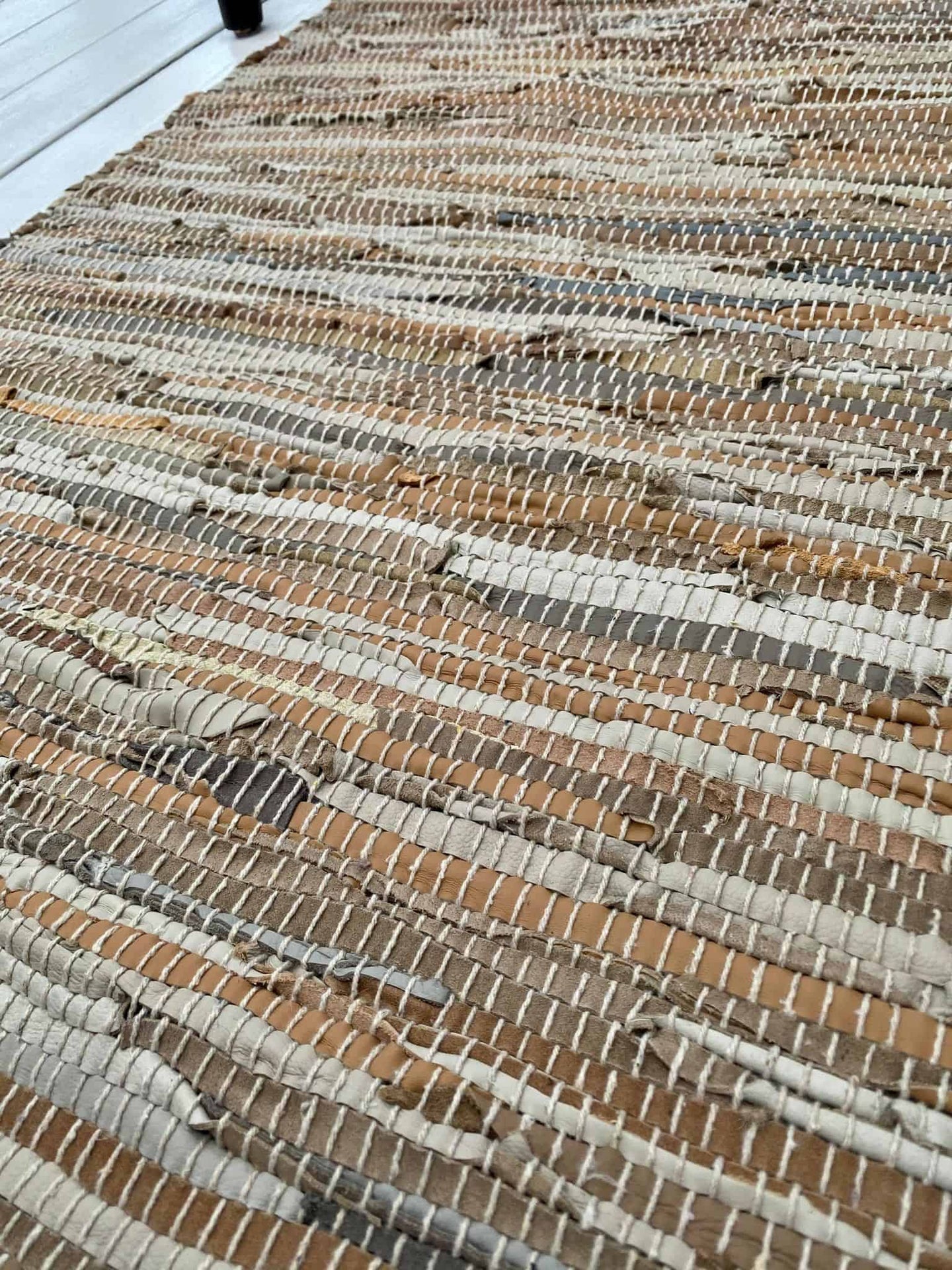 Gulvtæppe i skind – Natur 60x90 - VIAMAJA.DK