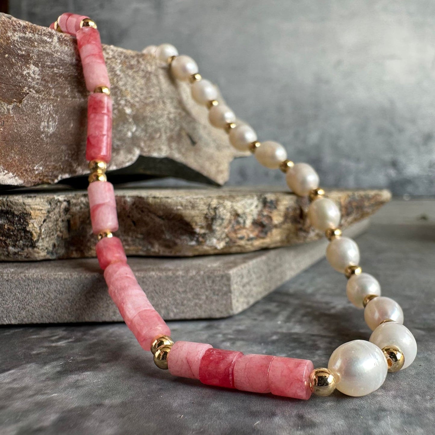 Halskæde Lilly Rose - VIAMAJA.DK