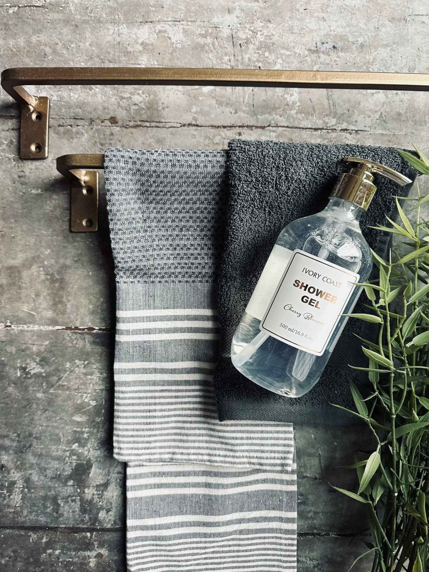 Håndklædeholder - Gold 80cm - VIAMAJA.DK