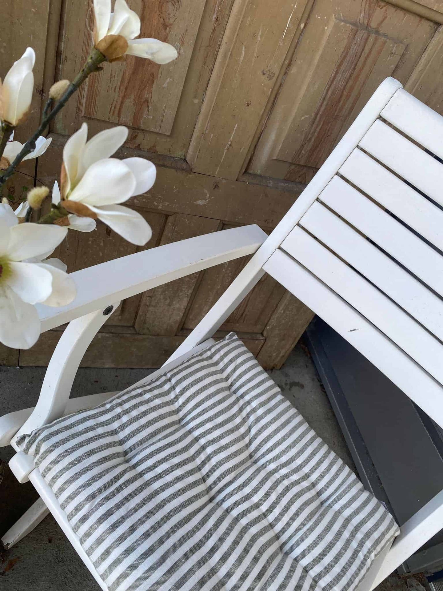 Havehynde futon – Stribet salvie grøn 40×40 - VIAMAJA.DK