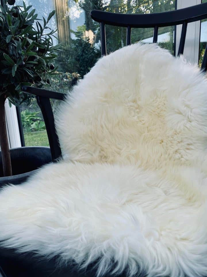 Lammeskind fra New Zealand – Hvid - VIAMAJA.DK