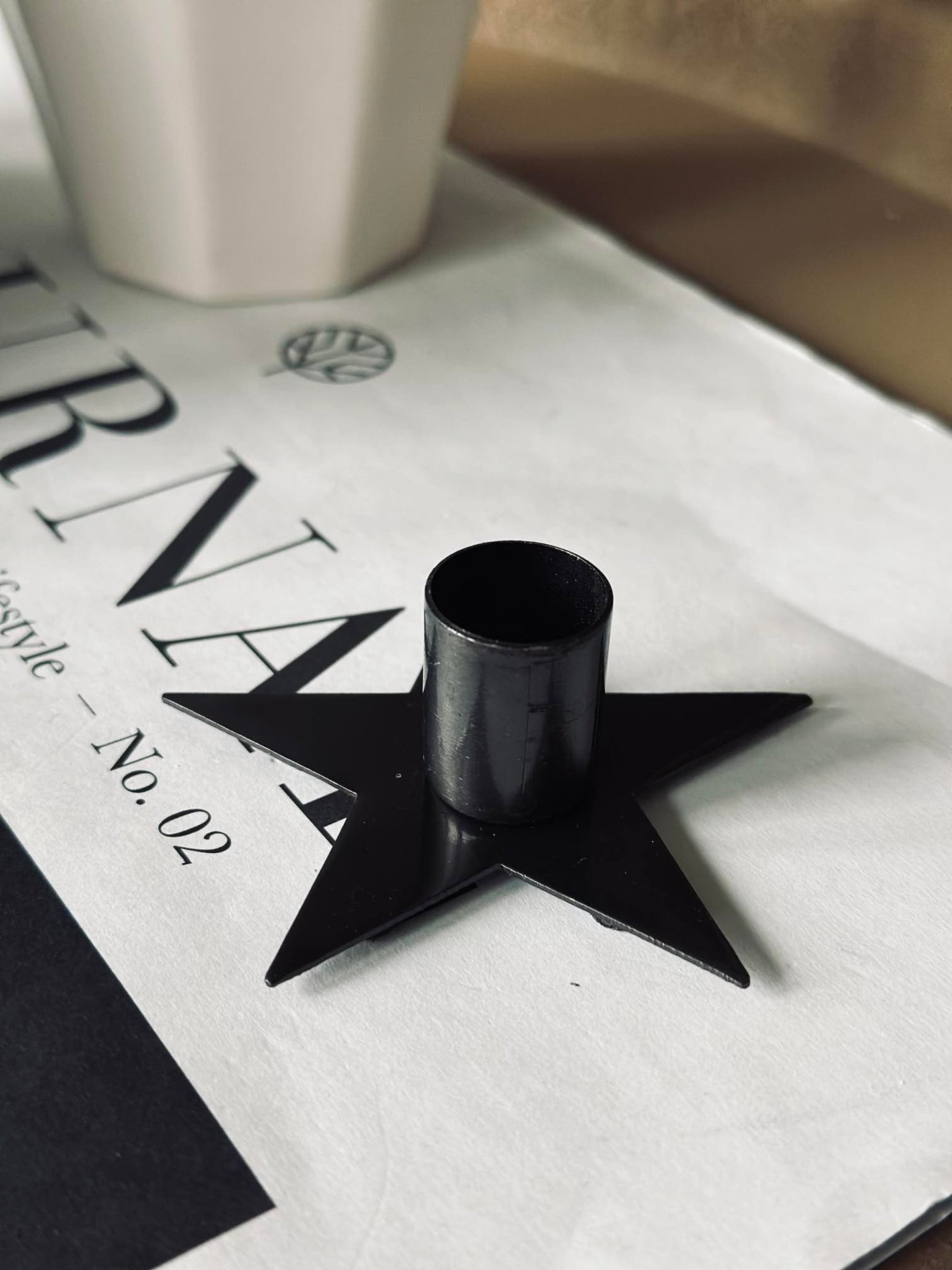 Lysestage Stjerne Sort – Kertelys - VIAMAJA.DK