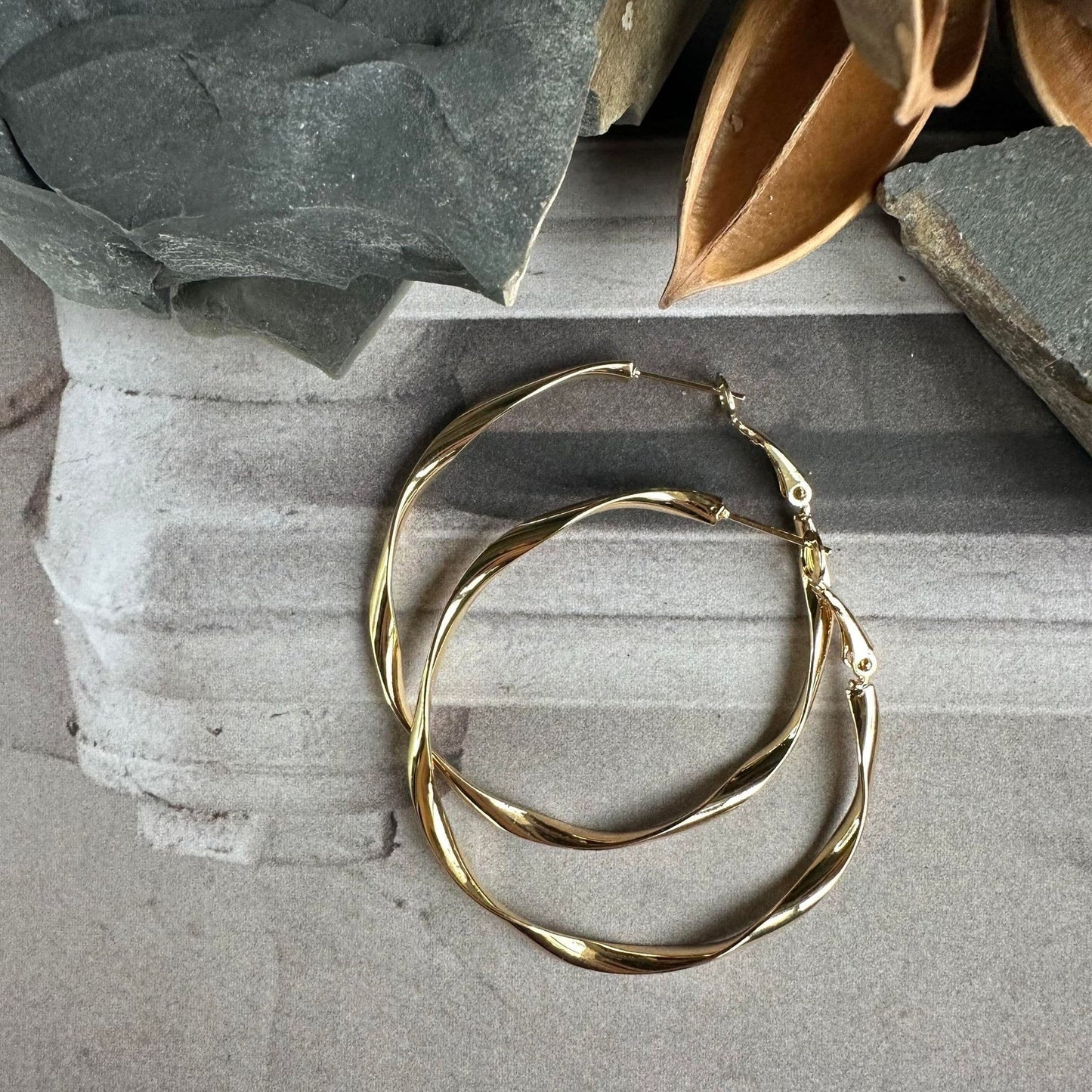 Øreringe Hope snoet Large - 18k forgyldt - VIAMAJA.DK