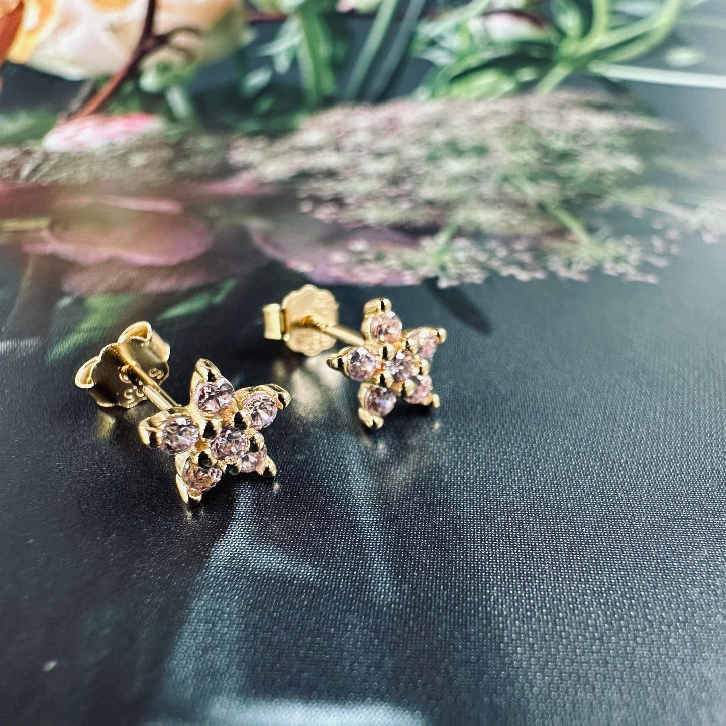 Ørestikker Vanessa forgyldt sterling sølv - VIAMAJA.DK