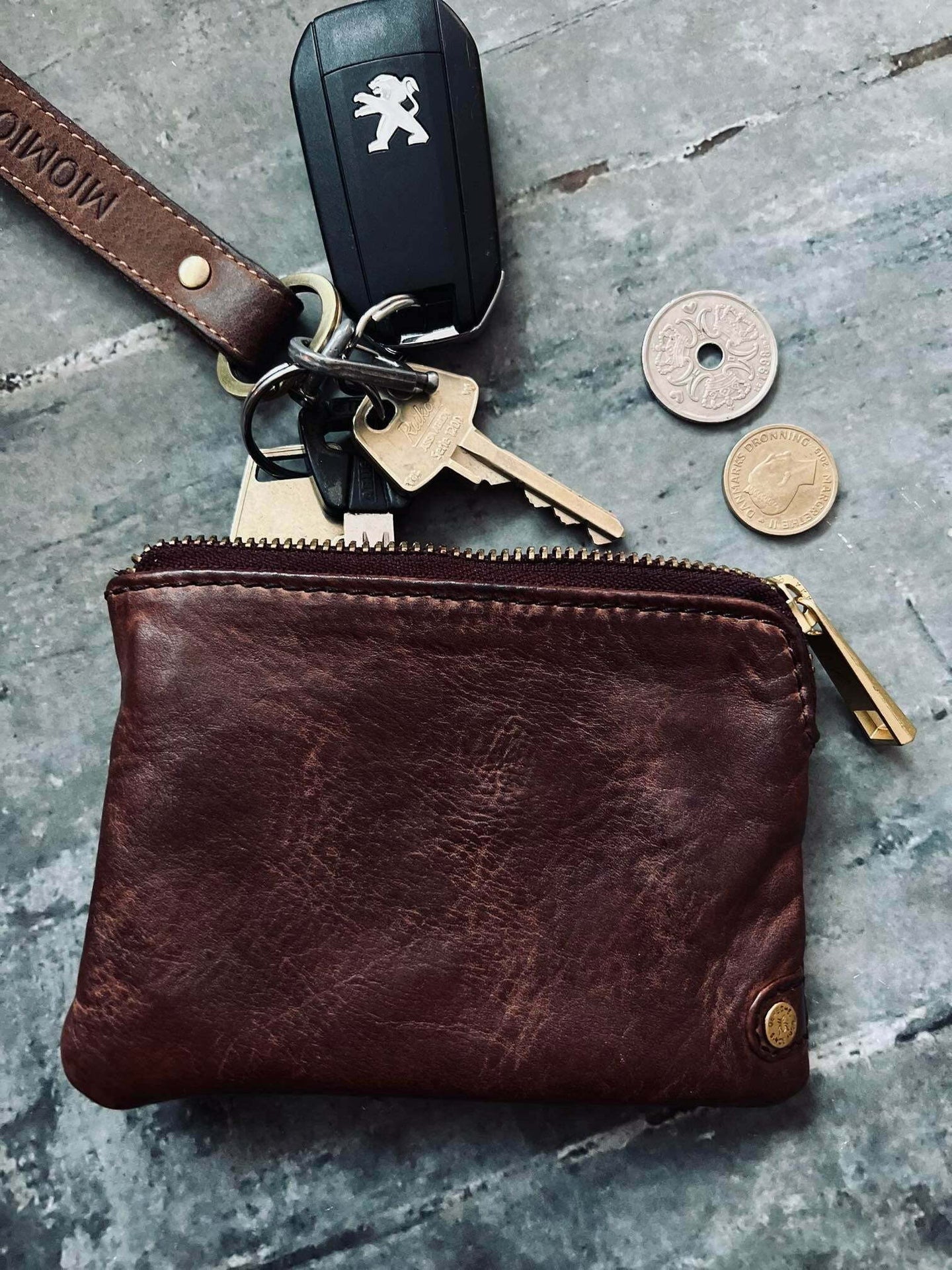 Pung KATO i blødt skind - Brandy - VIAMAJA.DK