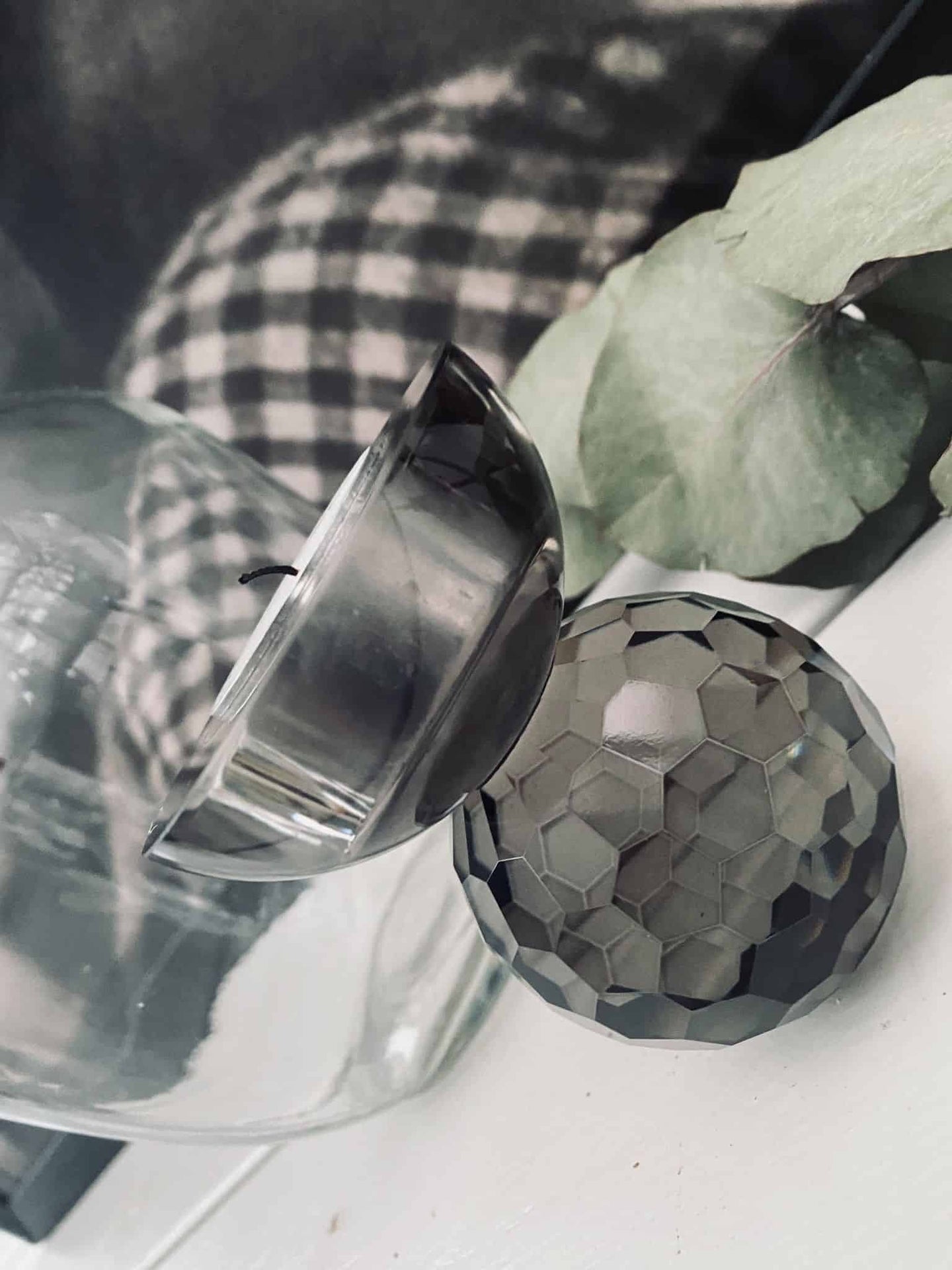 Røgfarvet diamant lysestage - fyrfadslys - VIAMAJA.DK