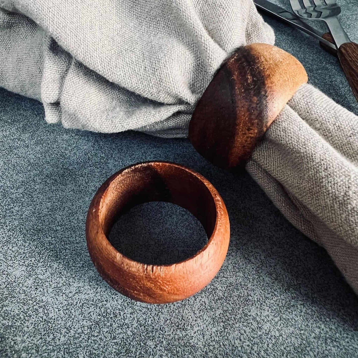 Servietring i akaciatræ - VIAMAJA.DK