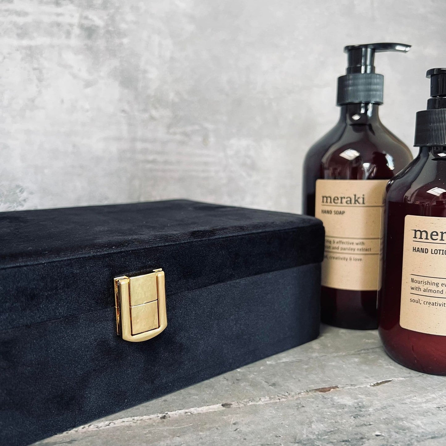 Smykkebox - Sort - VIAMAJA.DK