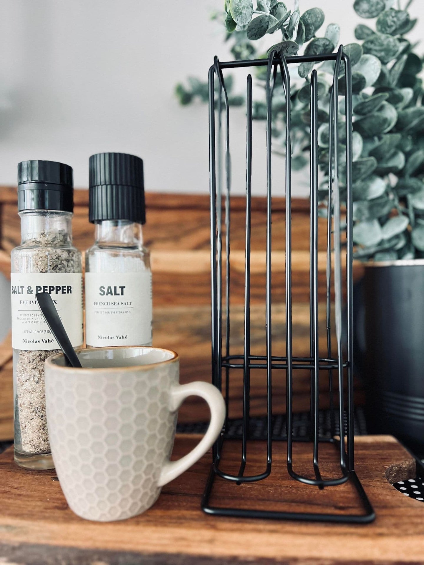 Stativ til kaffekapsler - Sort metal - VIAMAJA.DK