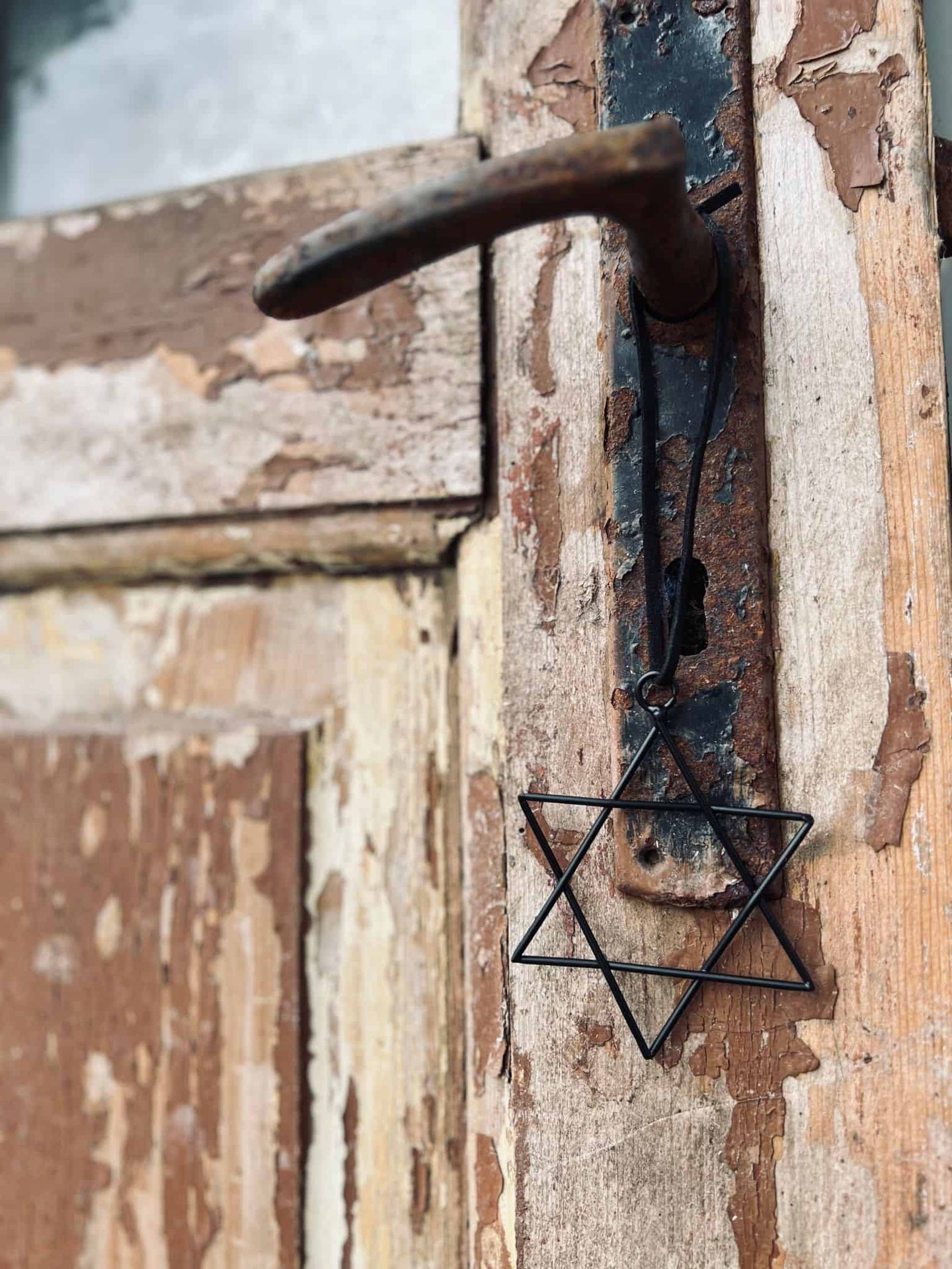 Stjerne med ophæng - Black 8cm - VIAMAJA.DK