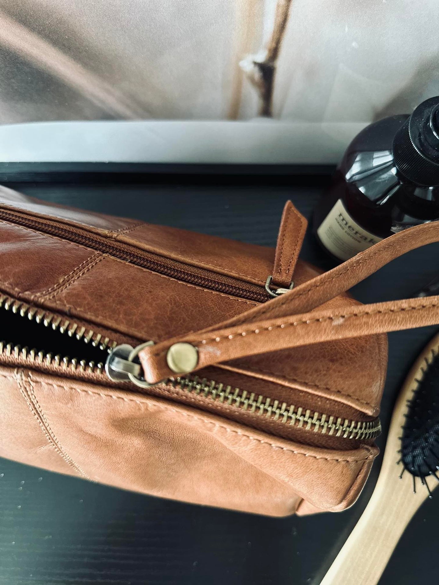 Toilettaske Nora Cognac - VIAMAJA.DK