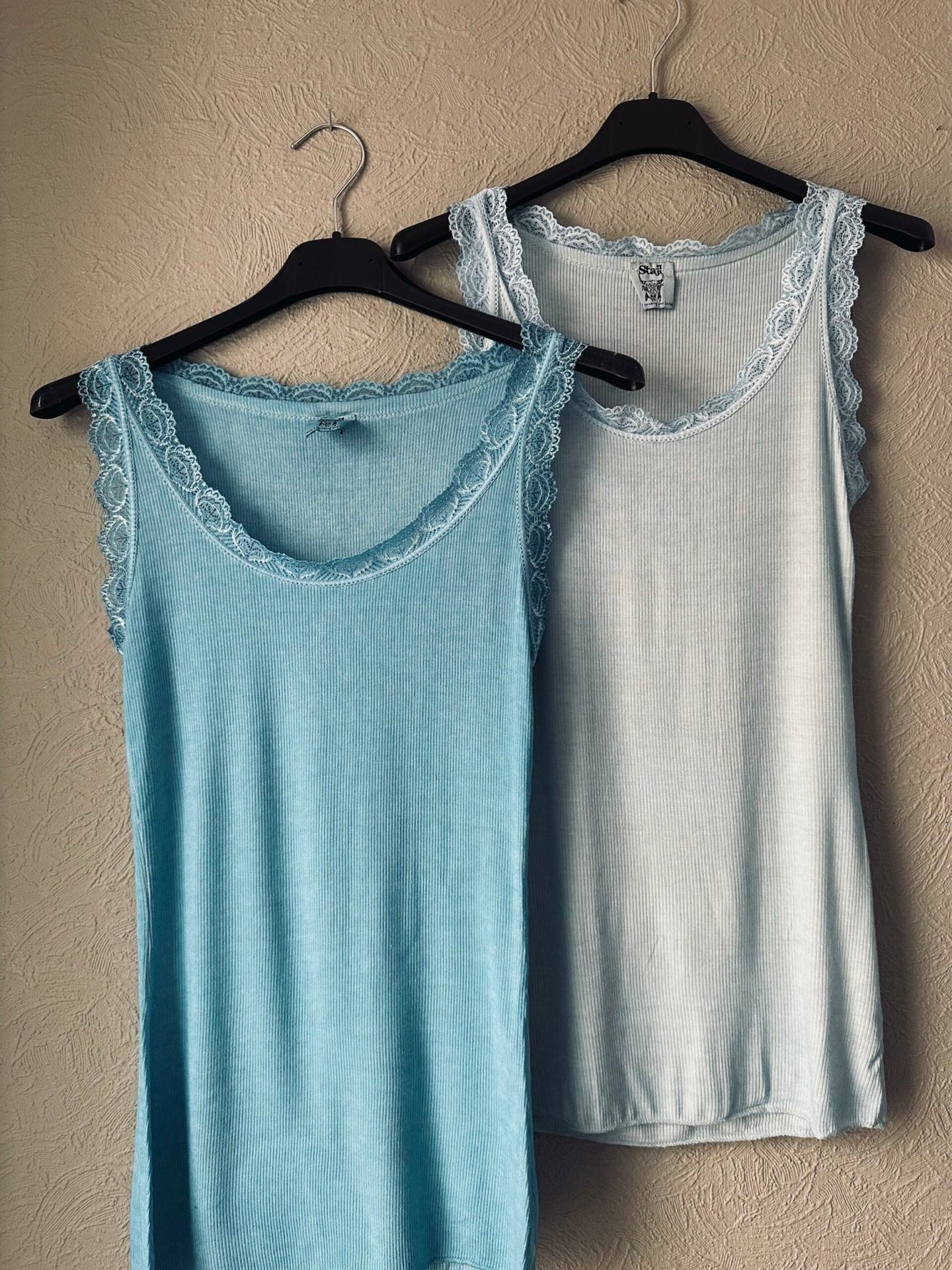 Top med blonde – Daily Soft blue - VIAMAJA.DK